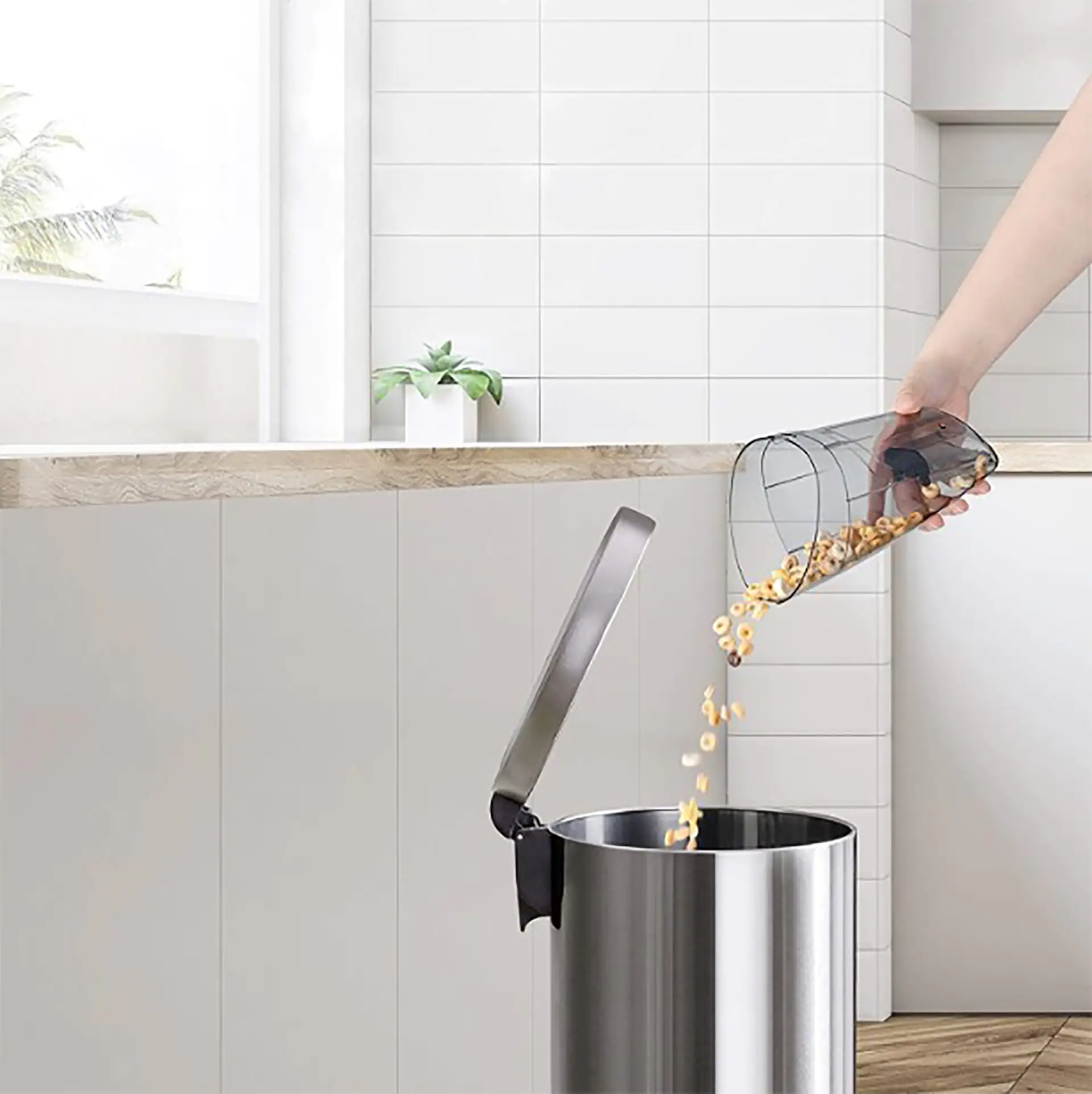 Primaster Hand- Akkusauger 7,2 Volt Lithium-Ionen Akku