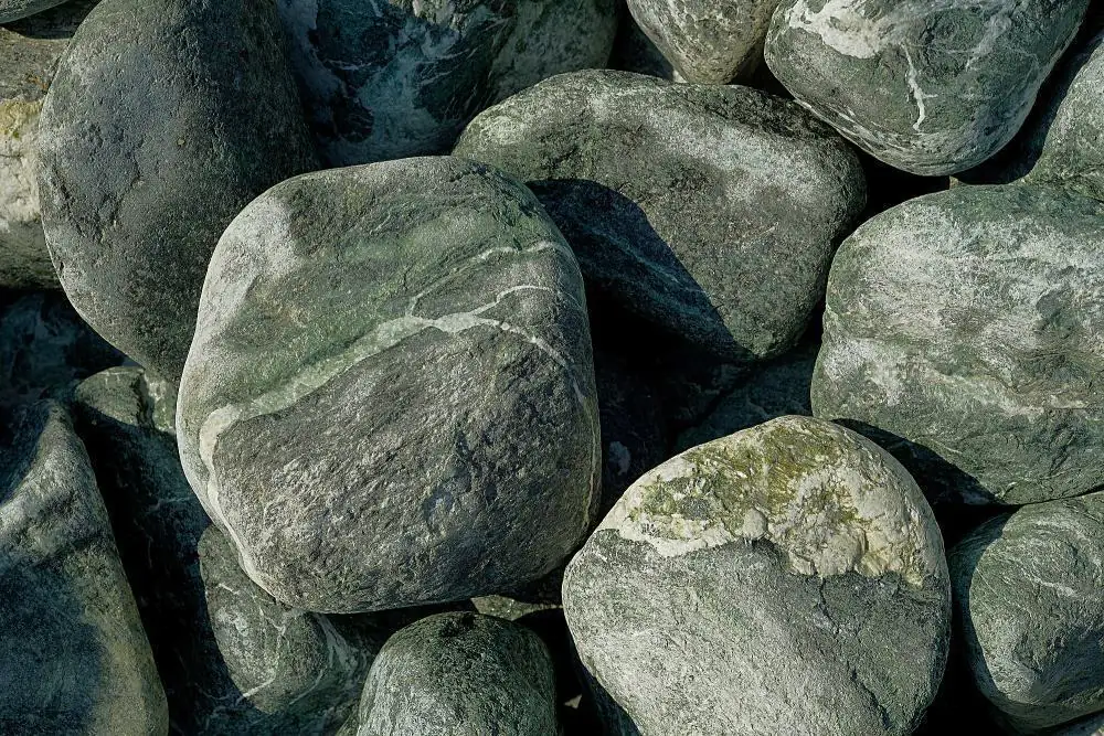 Rundstein Verde Alpi 100 - 300 mm grün 1 Stück Rundstein Verde Alpi 100 - 300 mm grün 1 Stück