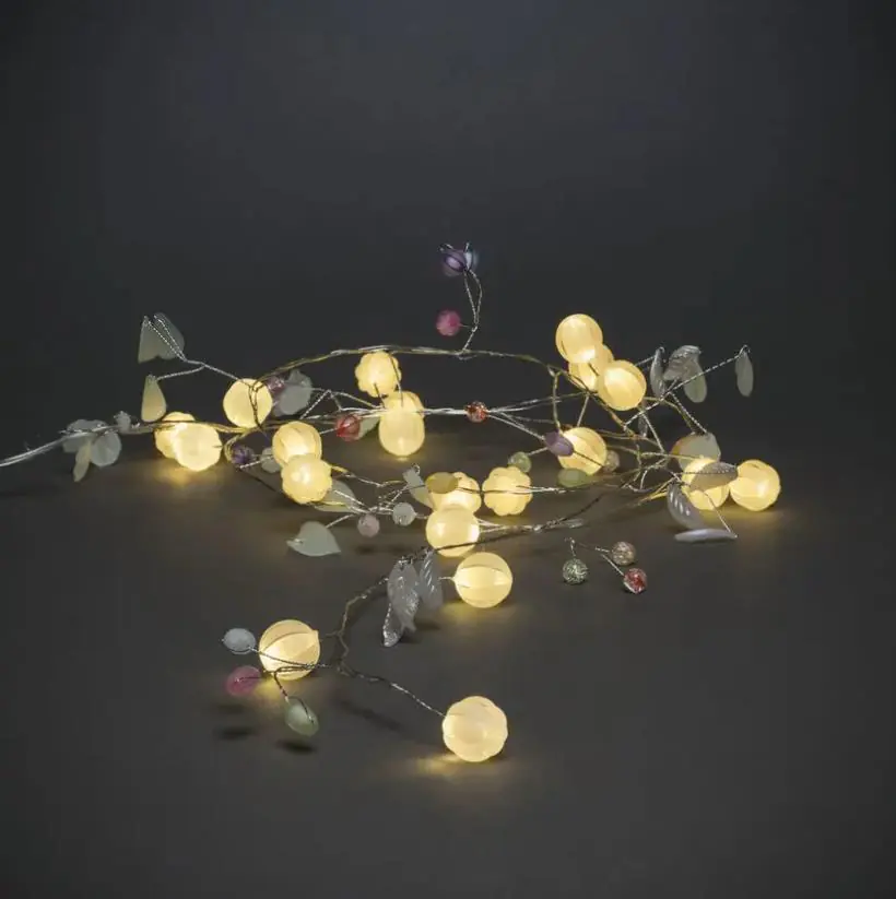 Konstsmide LED Lichterkette grüne Blätter und Beeren 1,80 m warmweiß mit Timer Konstsmide LED Lichterkette grüne Blätter und Beeren 1,80 m warmweiß mit Timer