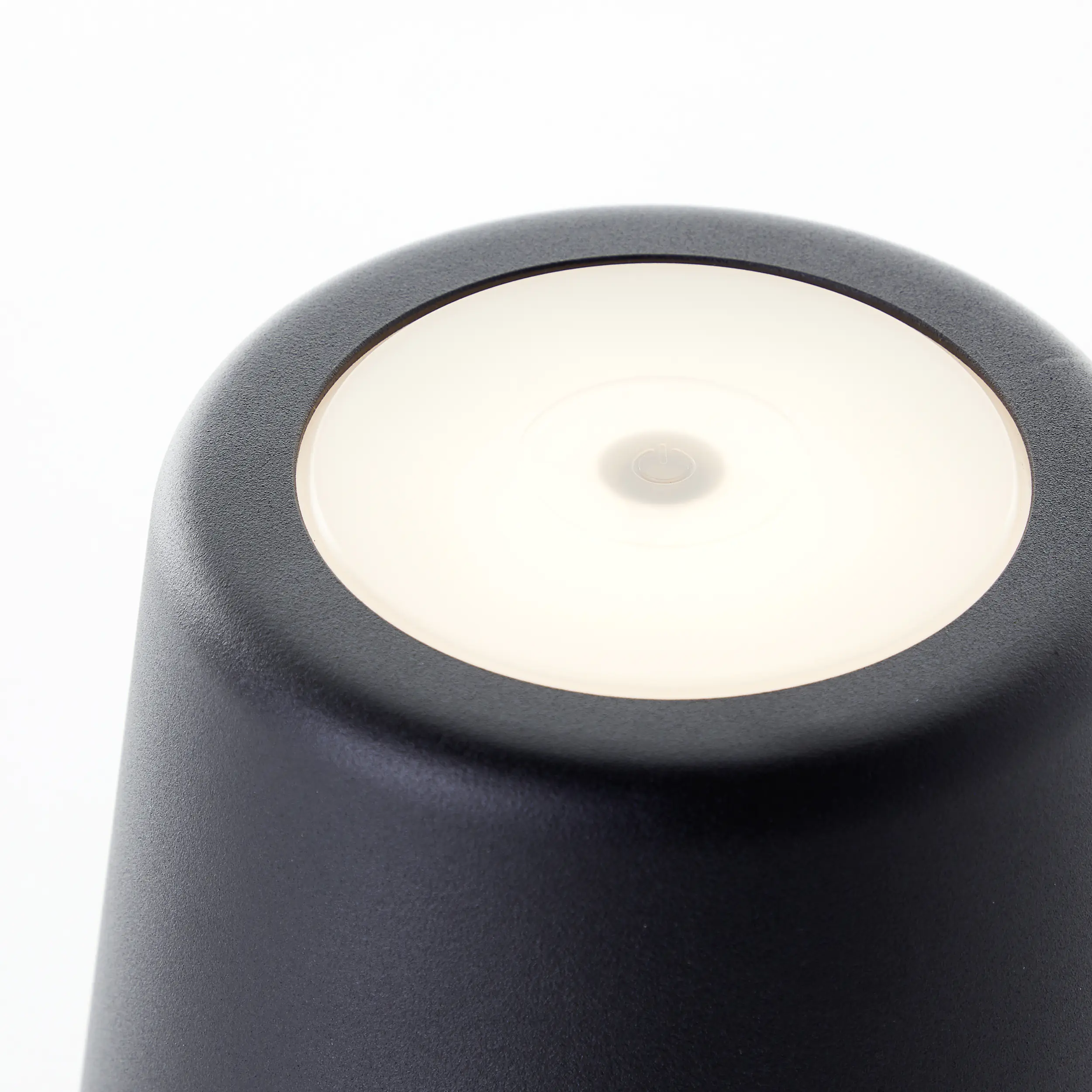 Brilliant Außen-Tischlampe Kaami 2W warmweiß dimmbar USB Brilliant Außen-Tischlampe Kaami 2W warmweiß dimmbar USB
