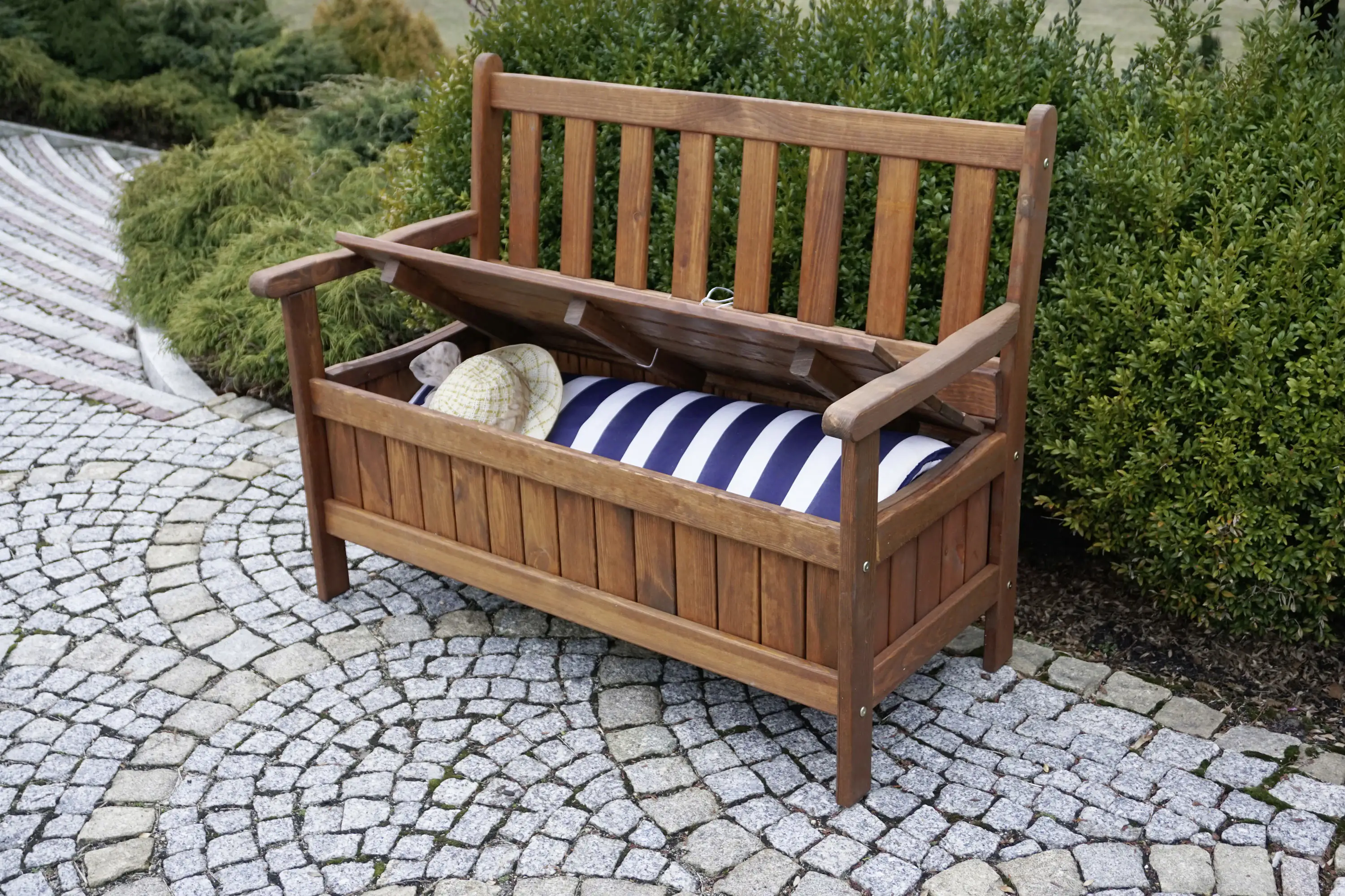 Dobar Massive Truhenbank mit Stauraum