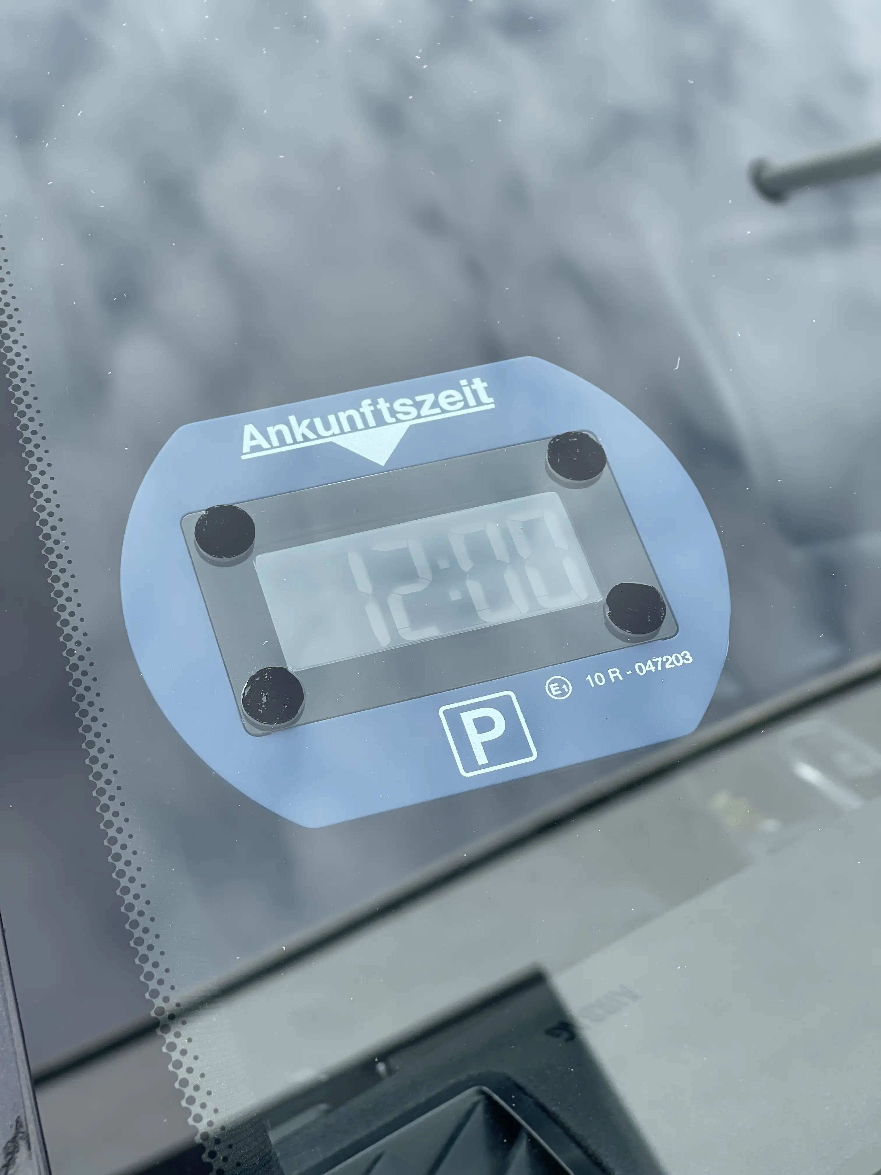 OKCars ParkLite elektronische Parkscheibe selbstklebend blau