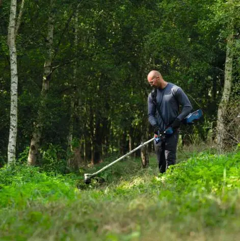 Bosch Professional Akku-Rasentrimmer GRT 18V-40 Solo