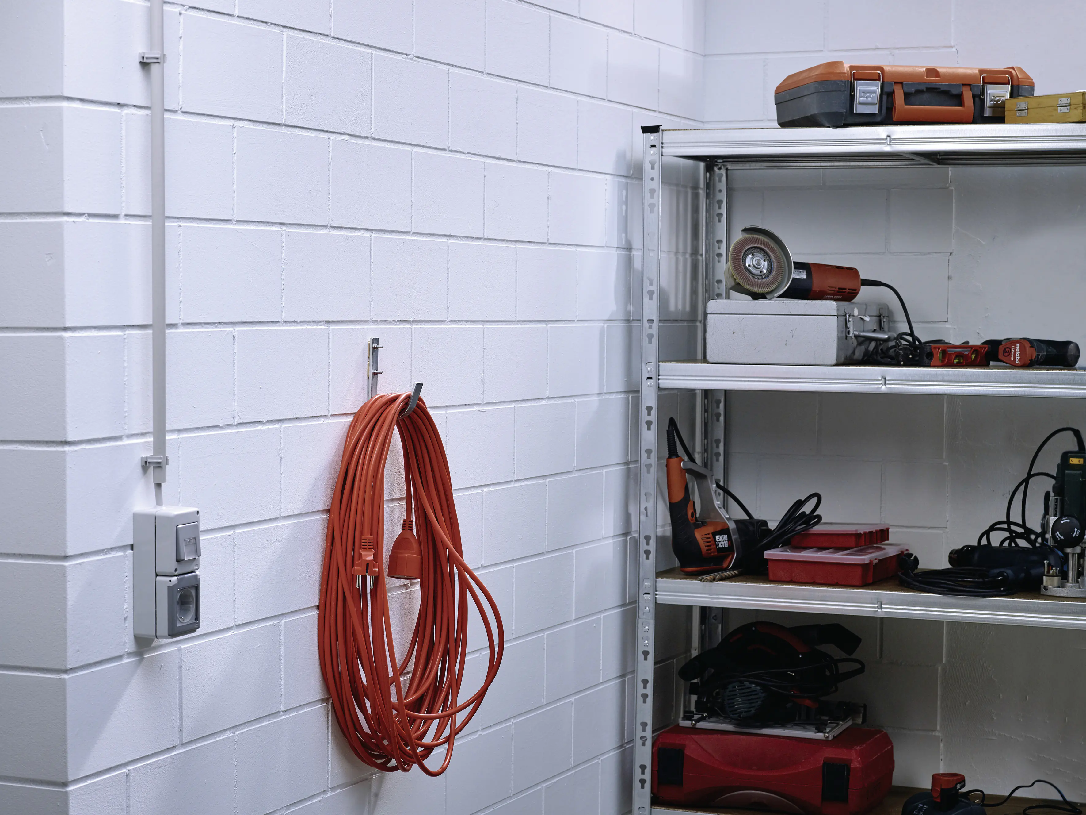 tesa Klebeschraube Traglast 2,5 kg, 2 Stück