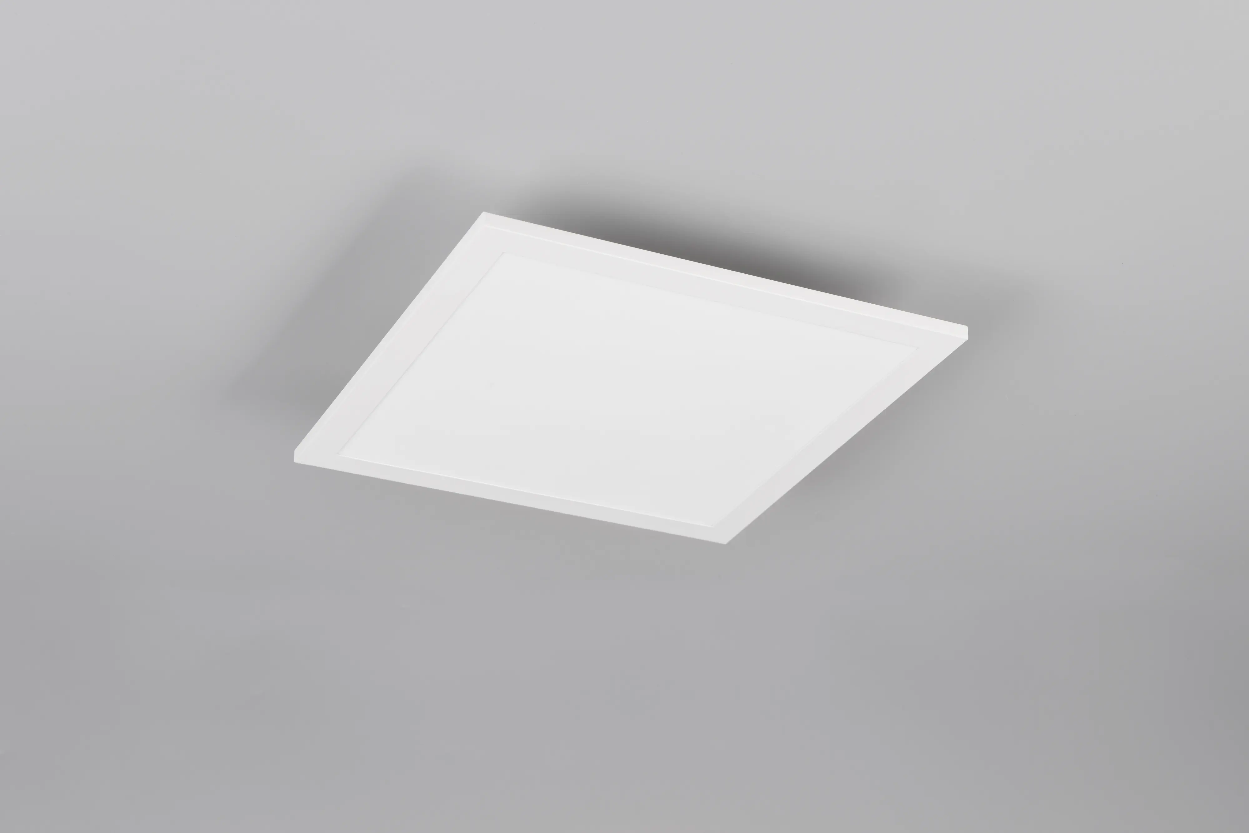 Trio LED-Deckenlampe Sirius mit Bewegungssensor 29,5 cm warmweiß weiß