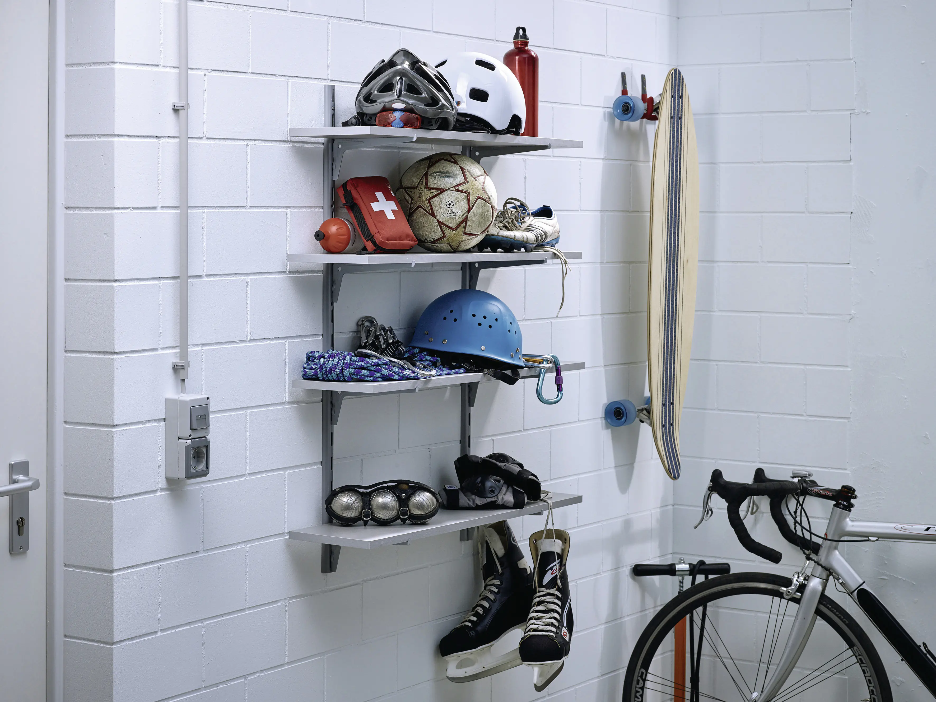 tesa Klebeschraube Traglast 10 kg, 2 Stück