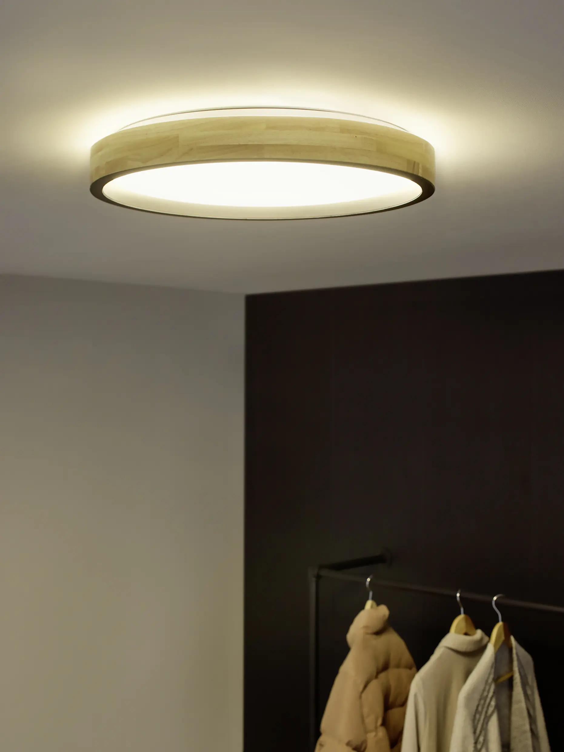 Osram LED-Deckenleuchte Orbis Mariano Ø51 cm 36 W Holzdekor schwarz dimmbar