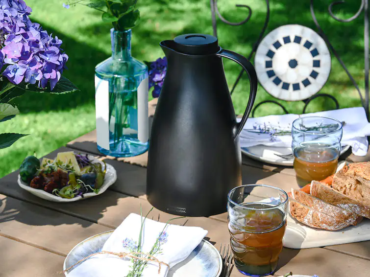 Leifheit Thermoskanne Harmonic 1 l schwarz