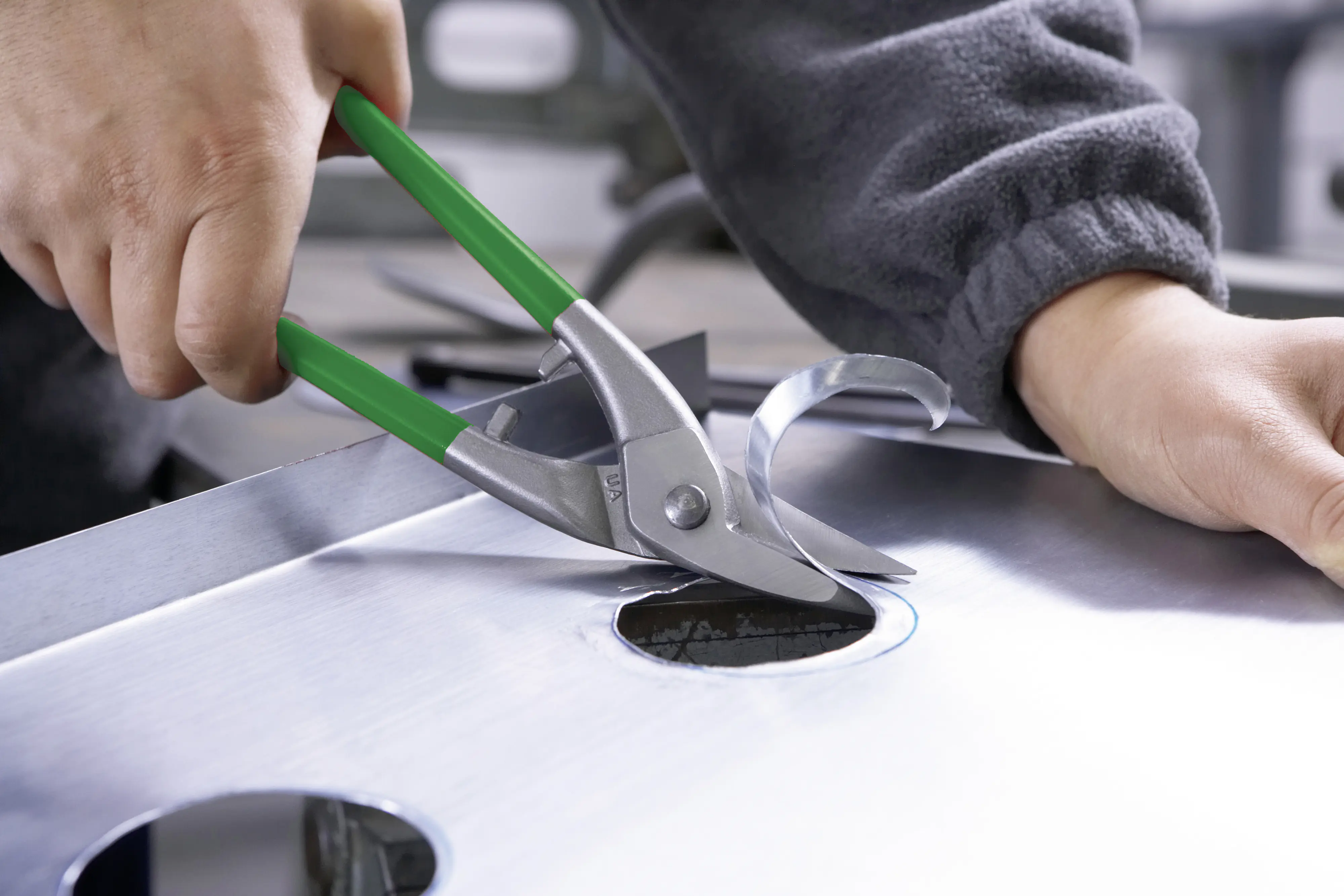 Bessey Loch-Schere rechtsschneidend 250 mm