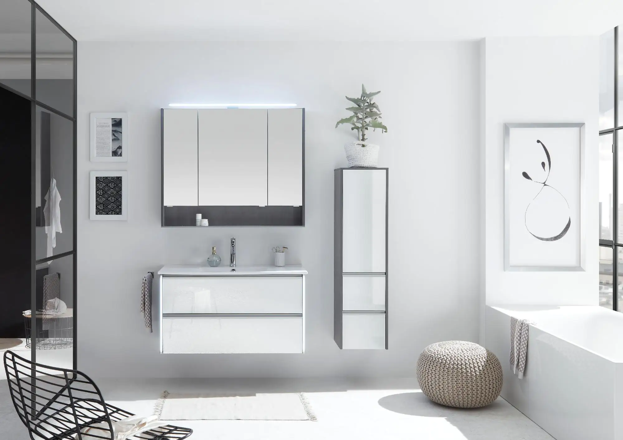 Pelipal Badmöbel-Set 6040 Gals Weiß/Oxid Dunkelgrau mit Keramik-Waschtisch + Midischrank 134 cm