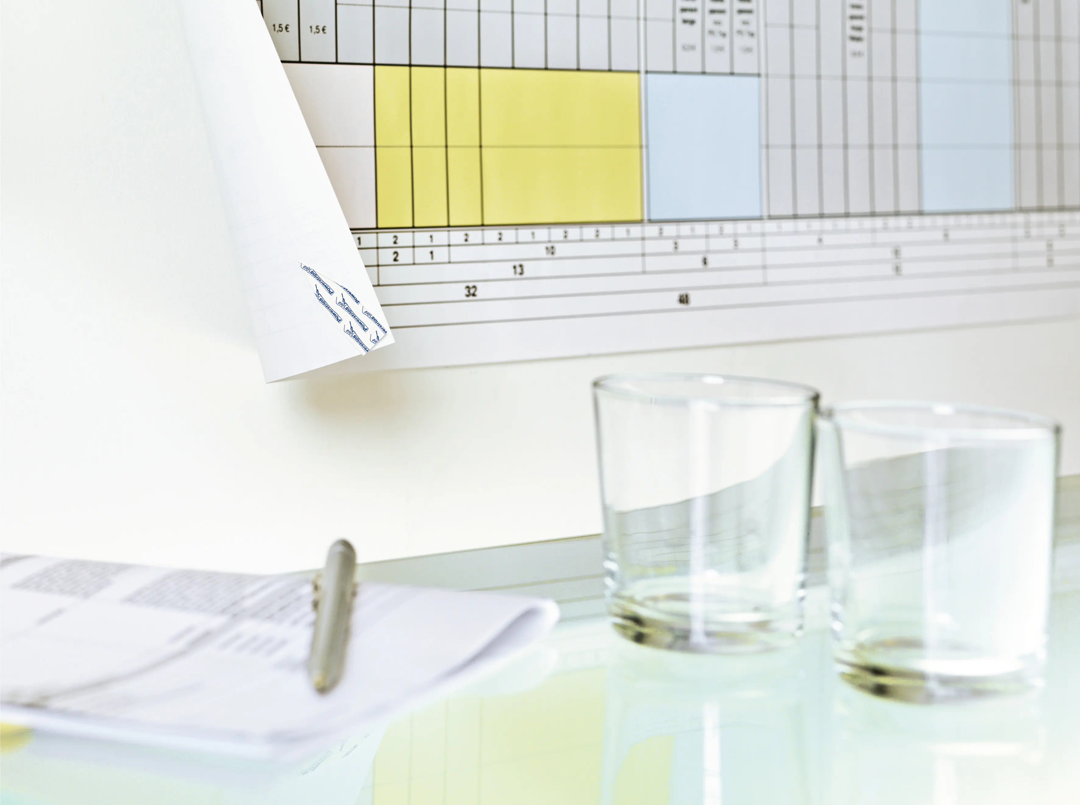 tesa Poster Powerstrip 20 Stück, spurlos ablösbar