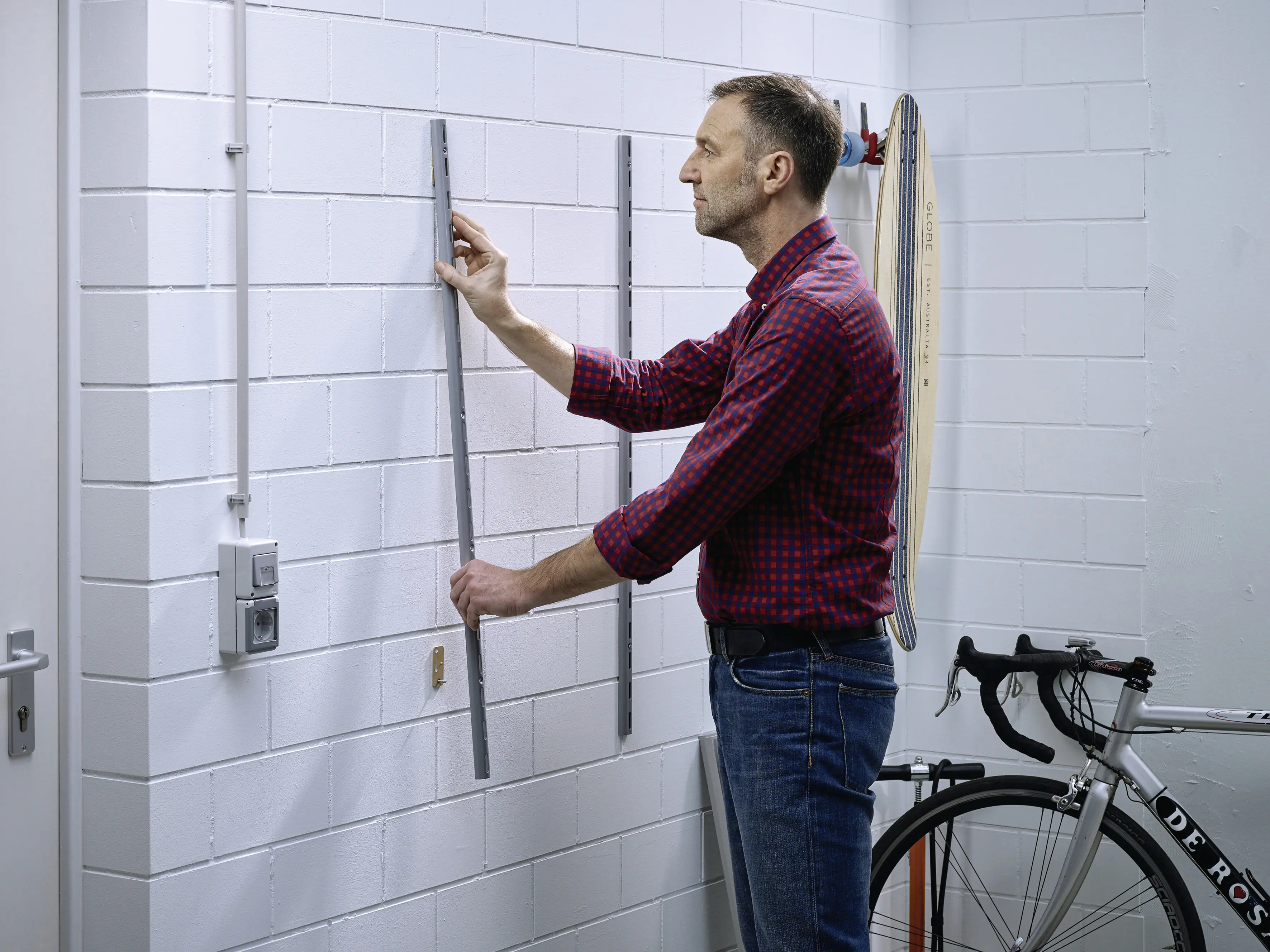 tesa Klebeschraube Traglast 10 kg, 2 Stück