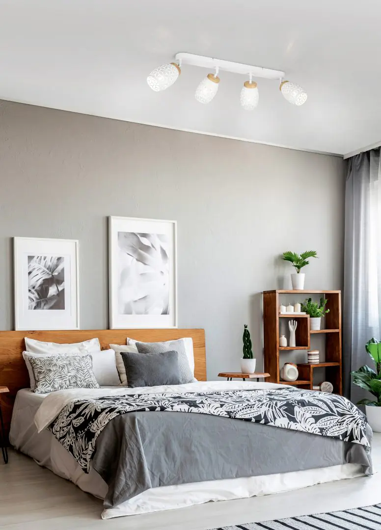 Trio LED-Deckenlampe 4er Spot Bidar 27 x 74 cm weiß matt/natur