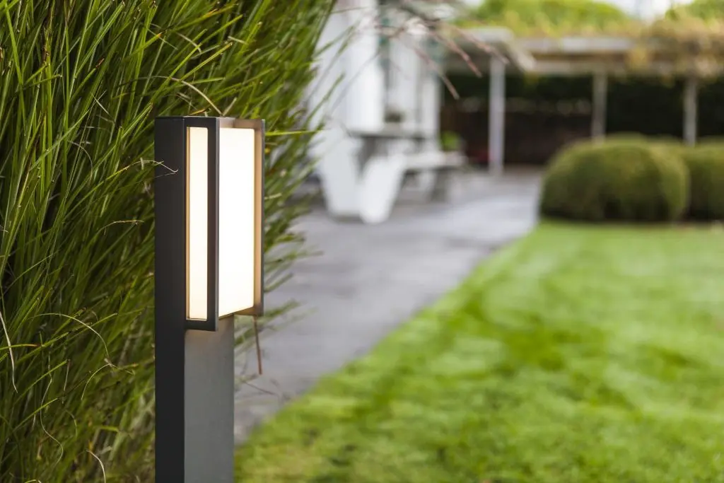 Lutec LED Wegeleuchte Qubo anthrazit IP54 Lutec LED Wegeleuchte Qubo anthrazit IP54