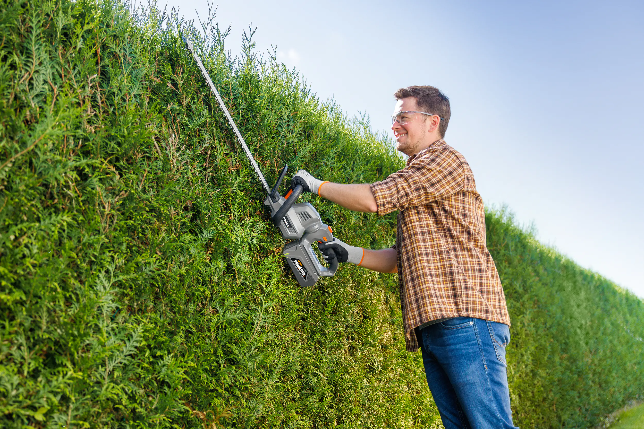 Primaster Akku Heckenschere PAHS 40 54,5 cm Schnittlänge ohne Akku und Ladegerät Primaster Akku Heckenschere PAHS 40 54,5 cm Schnittlänge ohne Akku und Ladegerät