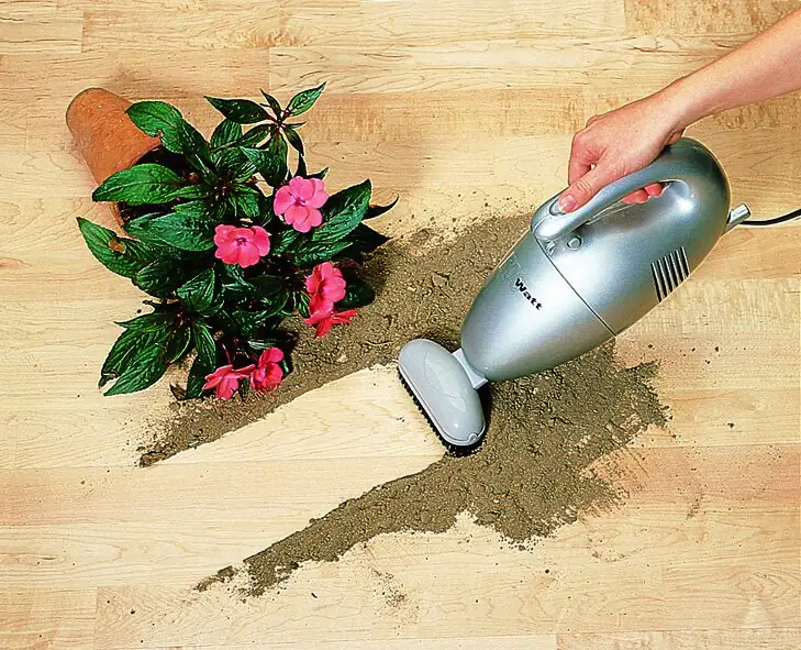 Clatronic Handstaubsauger HS 2631 700 Watt, Trockensauger, Permanentfilter