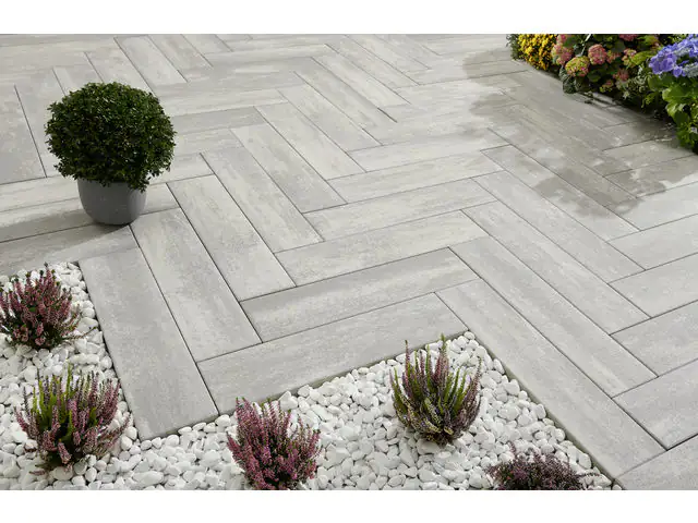 Kann Terrassenplatte Rayon 80 x 20 x 7,5 cm grau-alpin Kann Terrassenplatte Rayon 80 x 20 x 7,5 cm grau-alpin