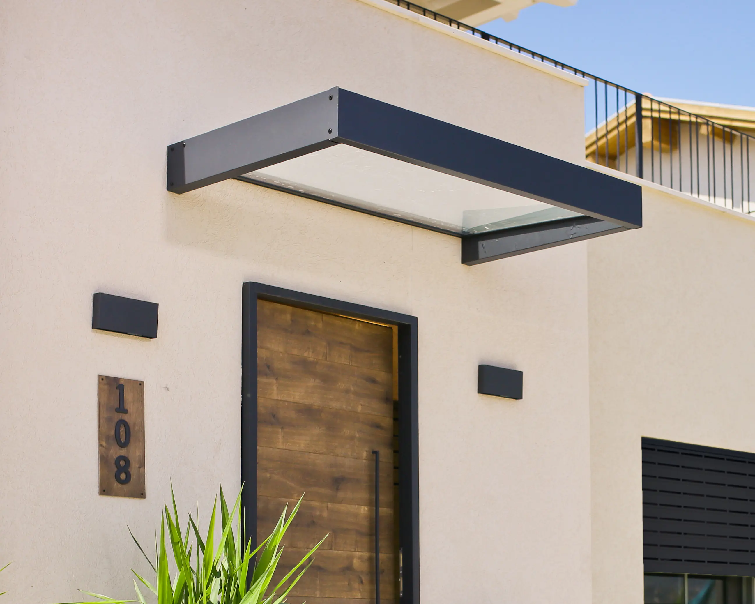 Canopia Vordach Sophia 1600 Grau Alu 160 x 95 cm Canopia Vordach Sophia 1600 Grau Alu 160 x 95 cm