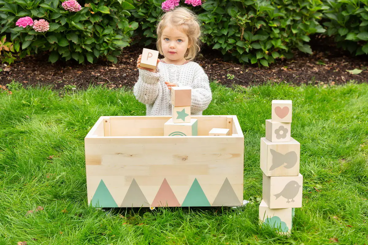 Muddy Buddy Outdoor Spielzeugkiste Treasure Hunter 50 x 30 x 32 cm