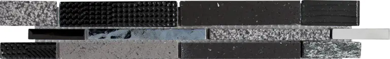 4040305129514 Fliesenbordüre Starlight 5,2 x 30 cm schwarz Steingröße: ca. 2,3 x 14,8 cm