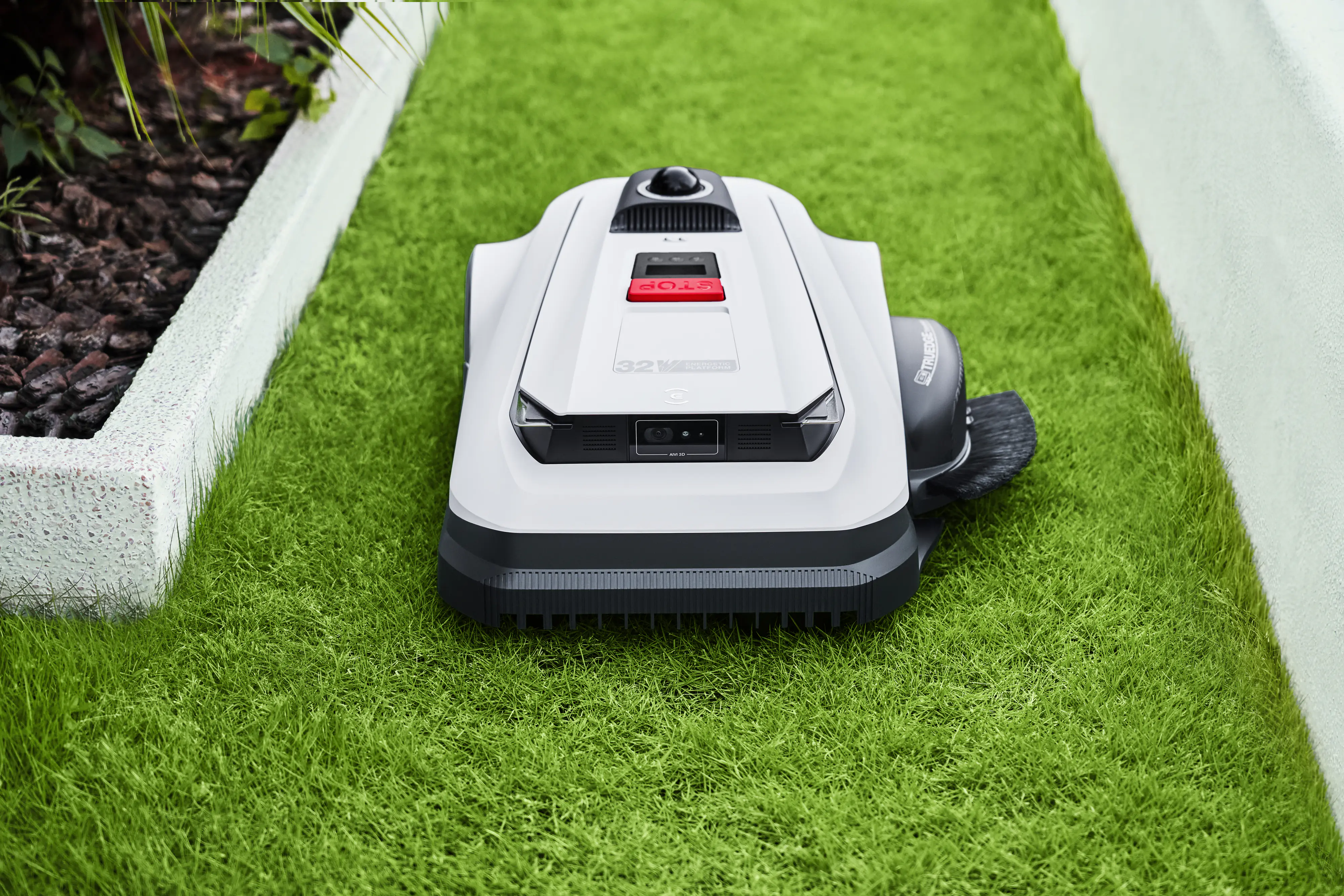 ECOVACS Mähroboter GOAT A3000 LiDAR Pro - 33 cm Schnittbreite 3000 m² 32 V