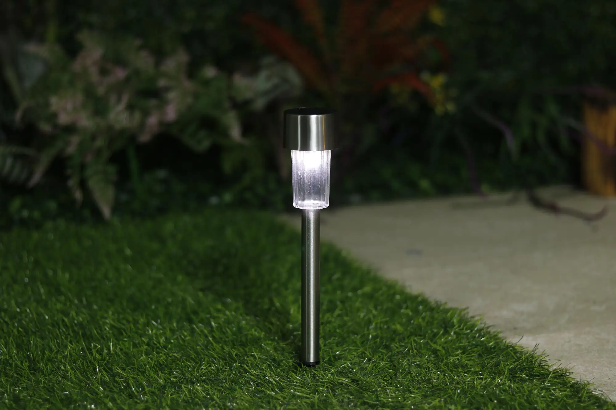 TrendLine LED Solarleuchte 4er Set Edelstahl, 33 cm, neutralweiß