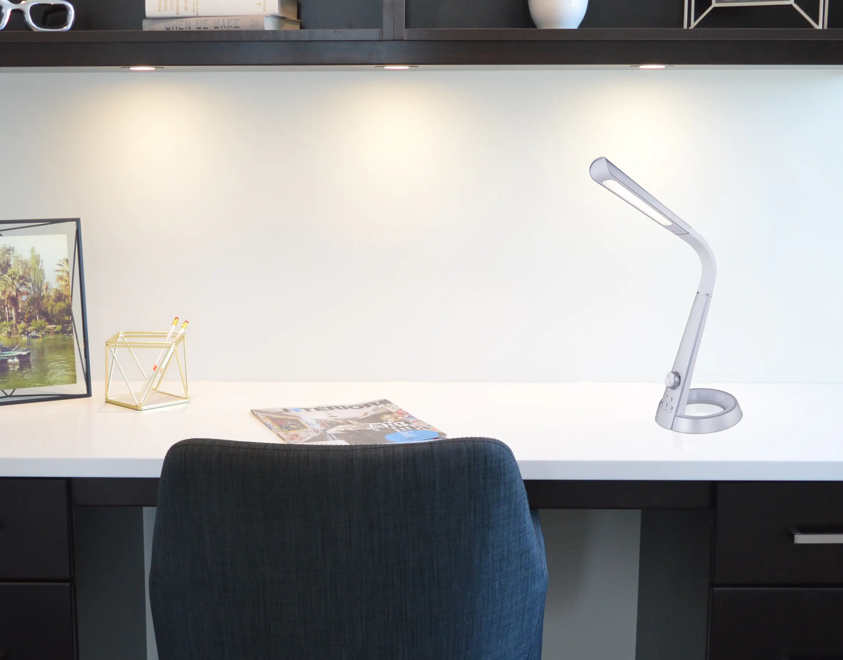 Globo LED Tischleuchte Mitti silber, dimmbar, mit Smartphone Ladefunktion