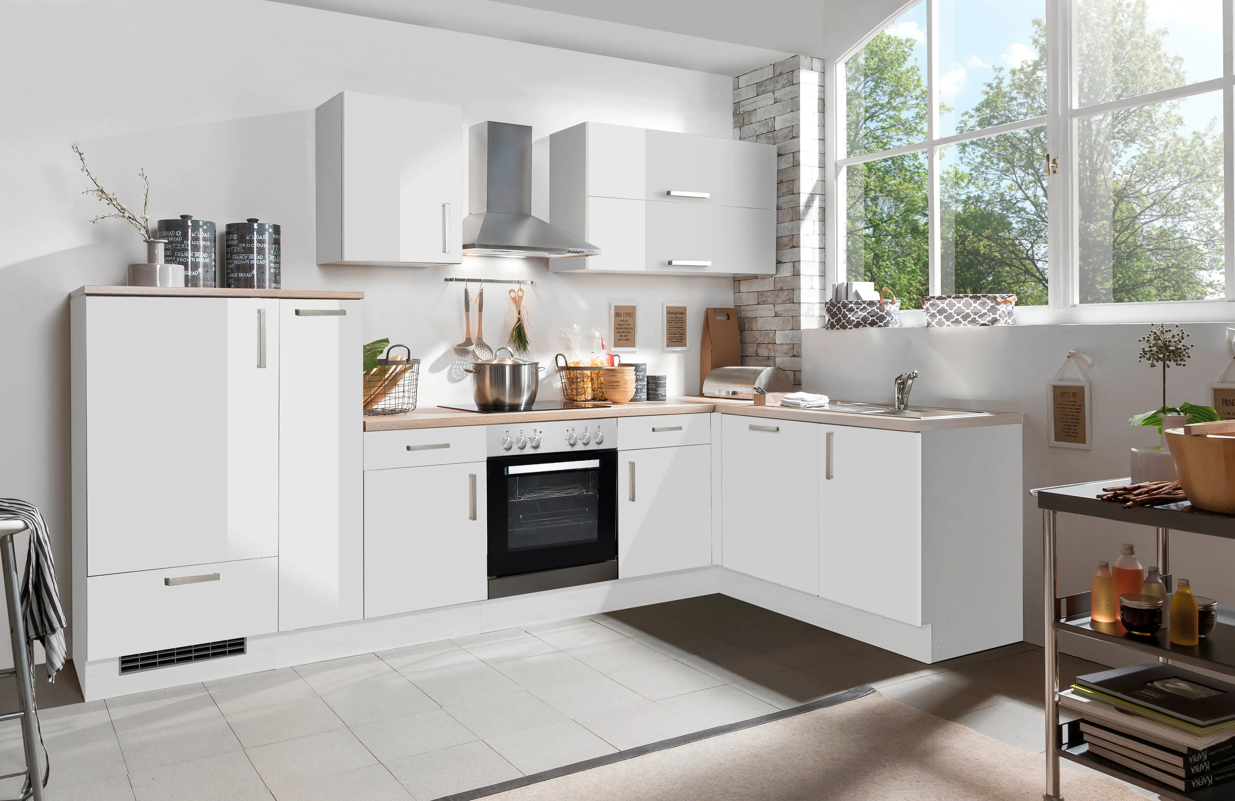 Menke Küchenzeile L-Form mit E-Geräte weiß 310 x 172 cm