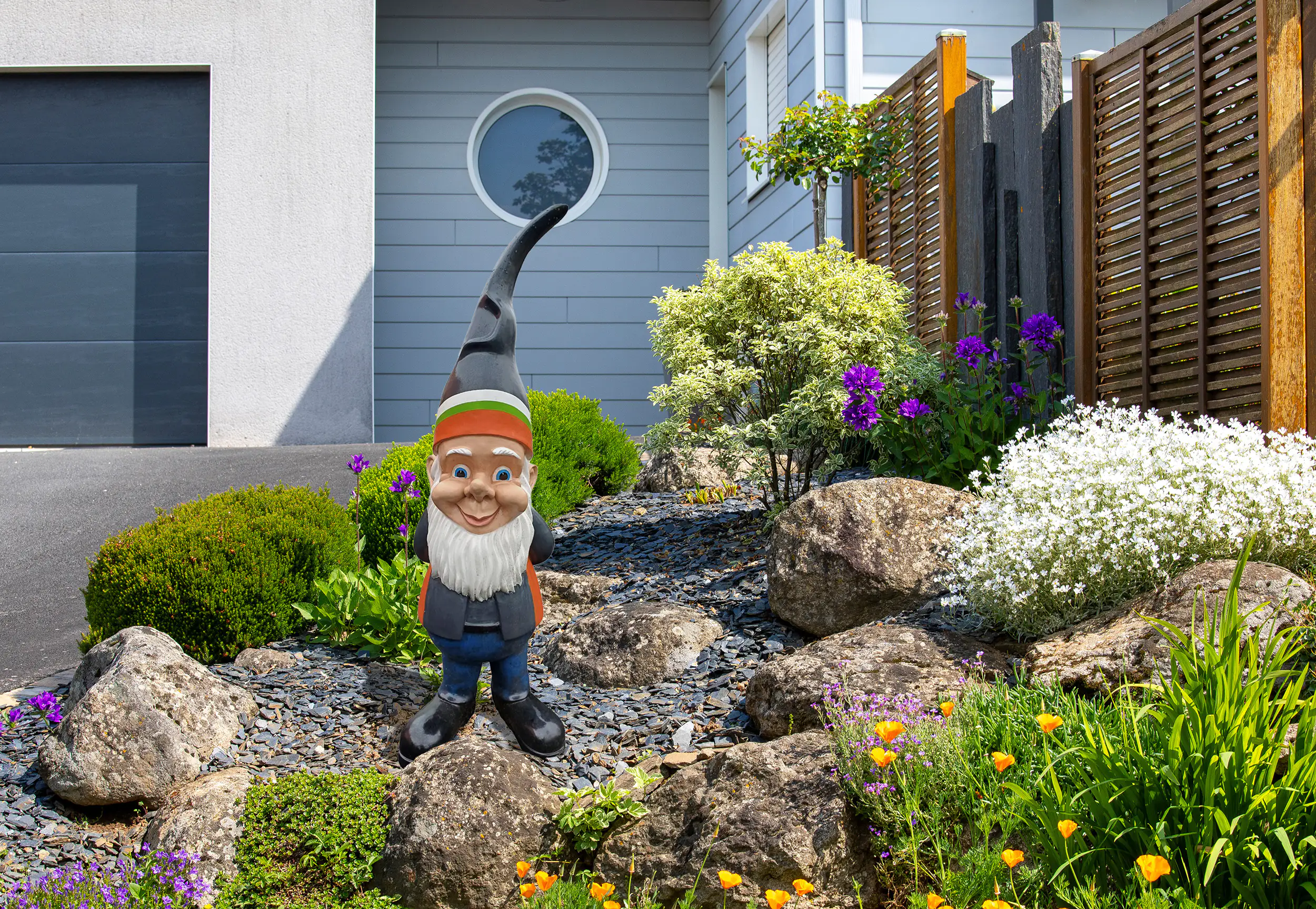 Dekofigur Gartenzwerg 90 x 33 cm anthrazit orange Globus