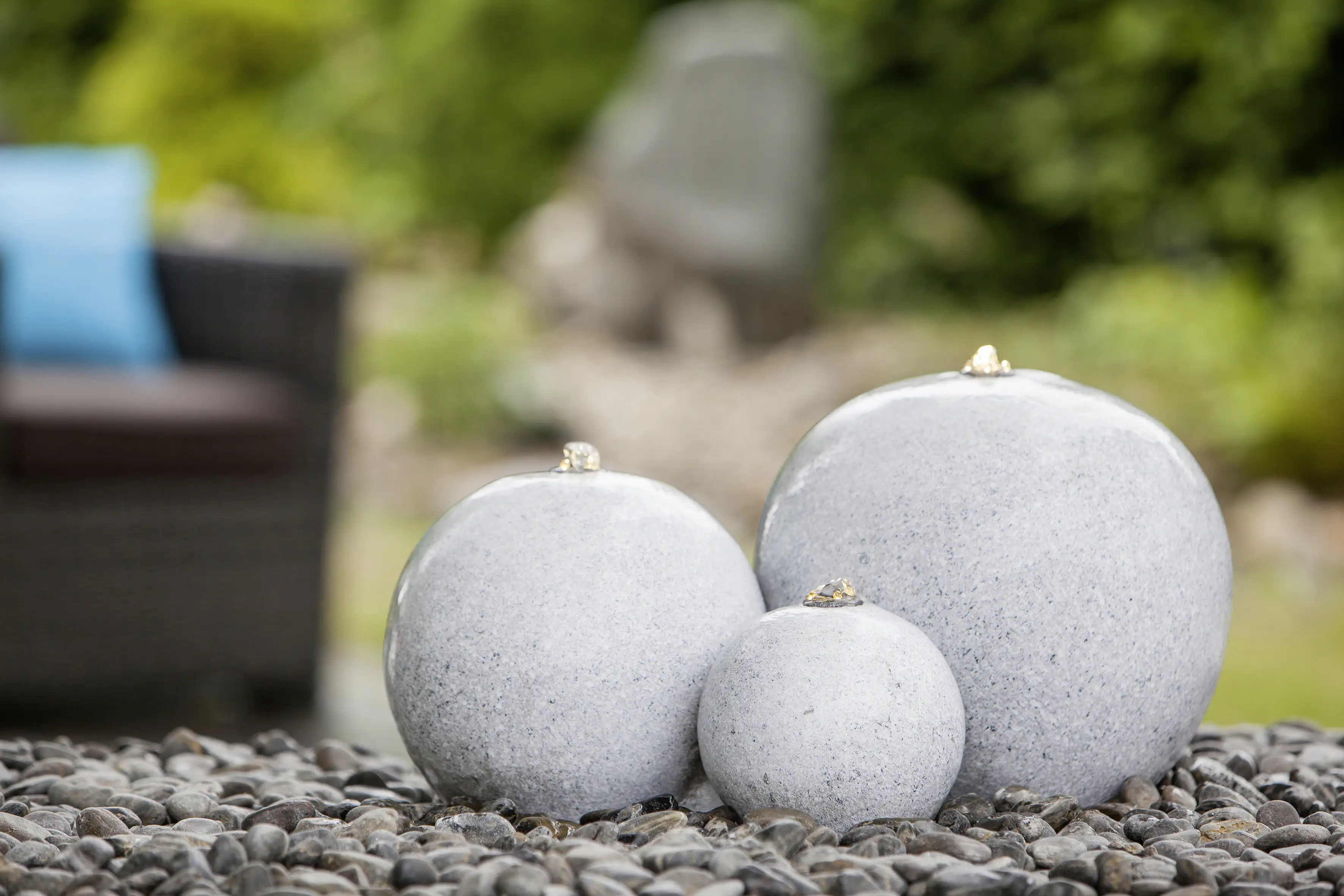 Heissner Gartenbrunnen Saphira 59 x 43 x 15/23/28 cm, grau