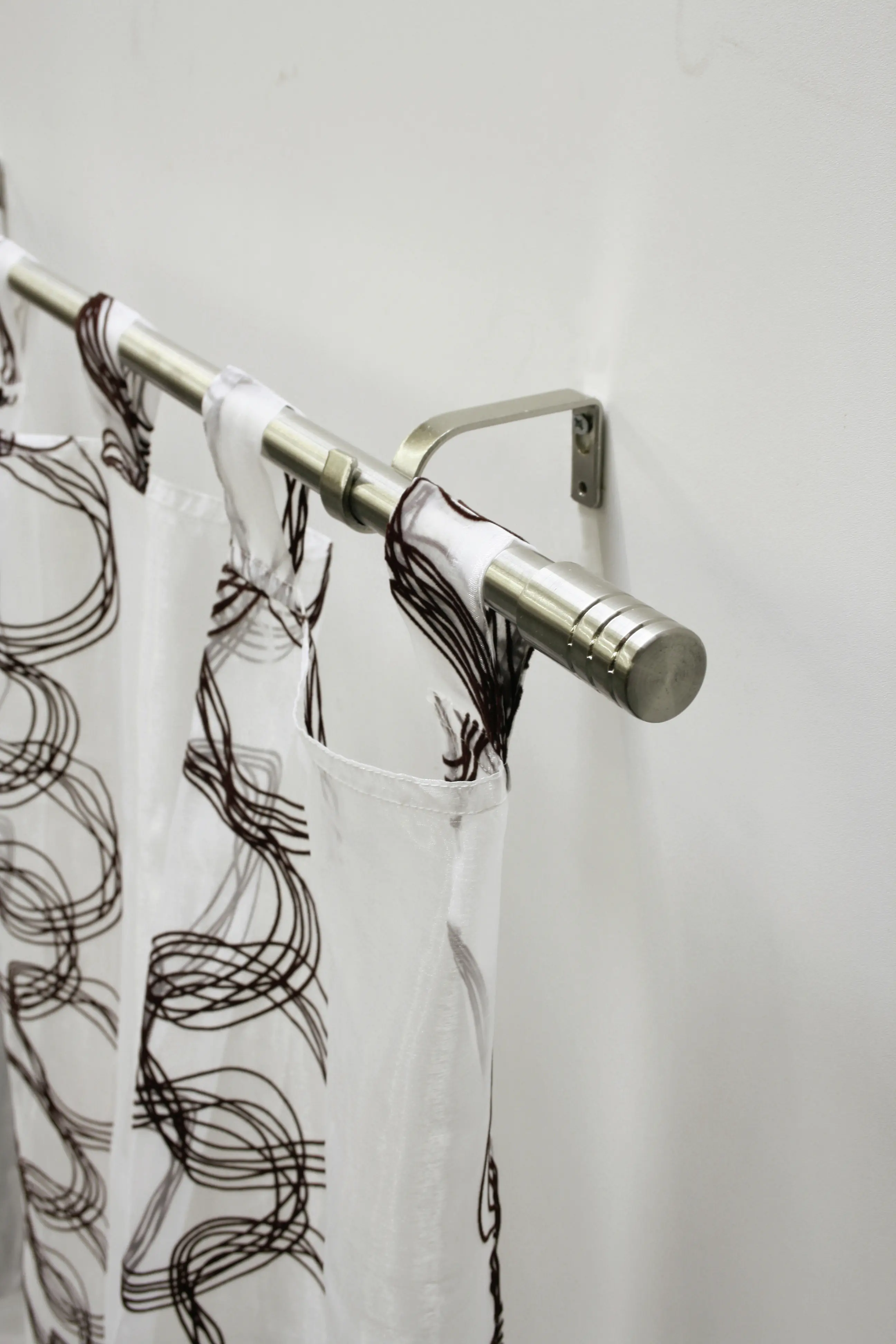 Gardinia Stilgarnitur Zylinder edelstahl, 120 - 210 cm, Ø 16 - 19 mm Gardinia Stilgarnitur Zylinder edelstahl, 120 - 210 cm, Ø 16 - 19 mm