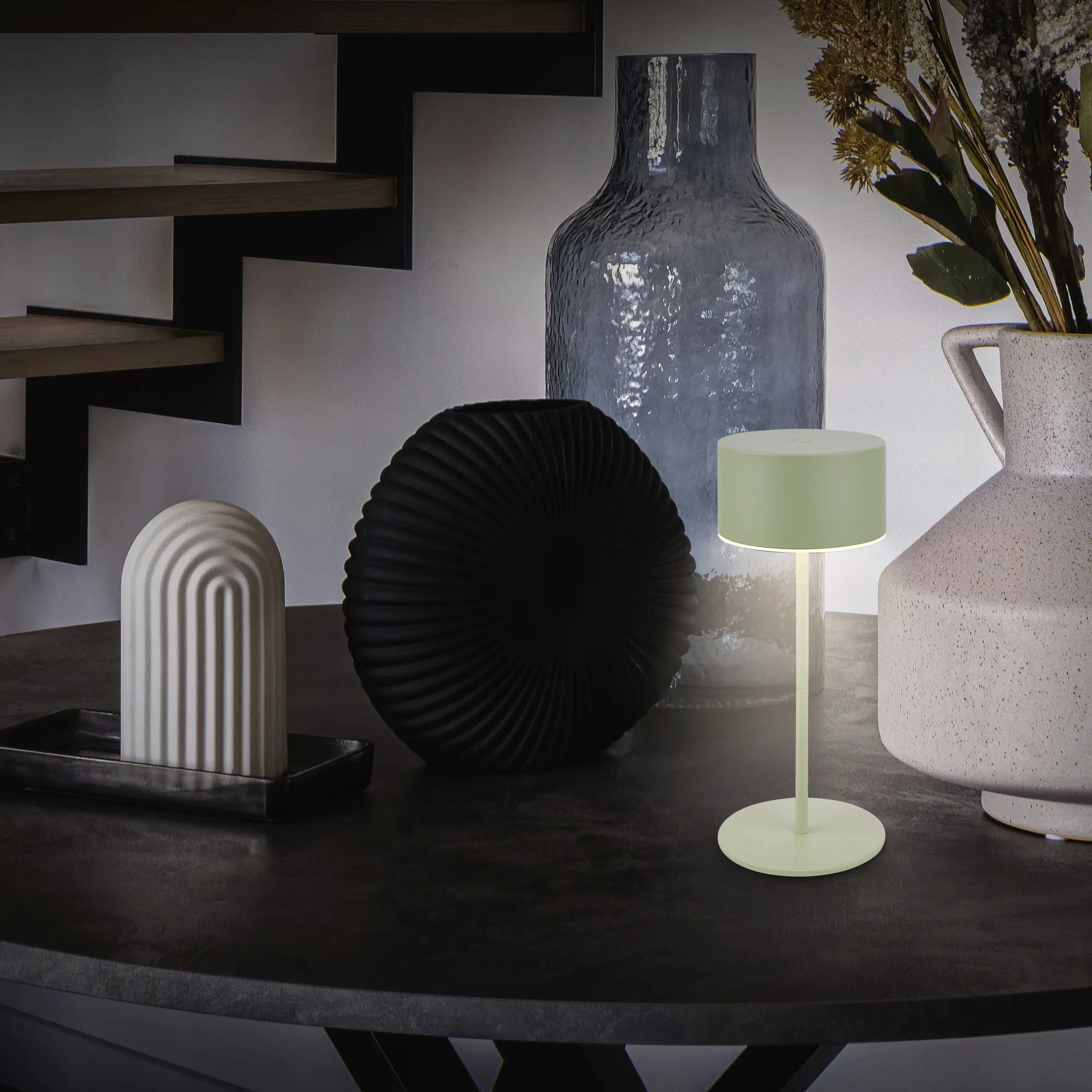 Briloner LED Akku-Tischleuchte Kira Ø 8 x 19 cm warmweiß salbeigrün dimmbar 