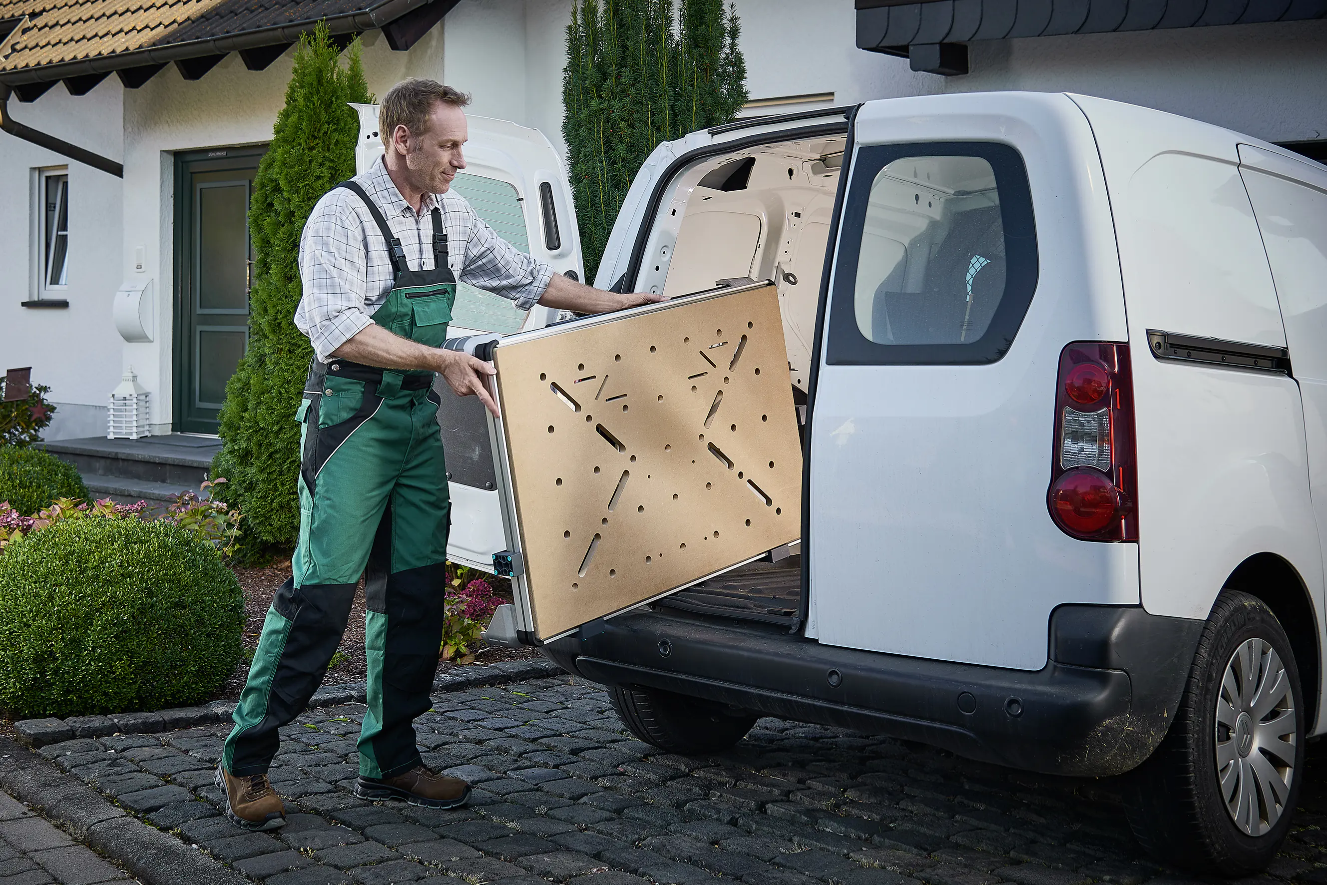Wolfcraft Arbeitstisch Master work 1600 bis 120 kg Wolfcraft Arbeitstisch Master work 1600 bis 120 kg