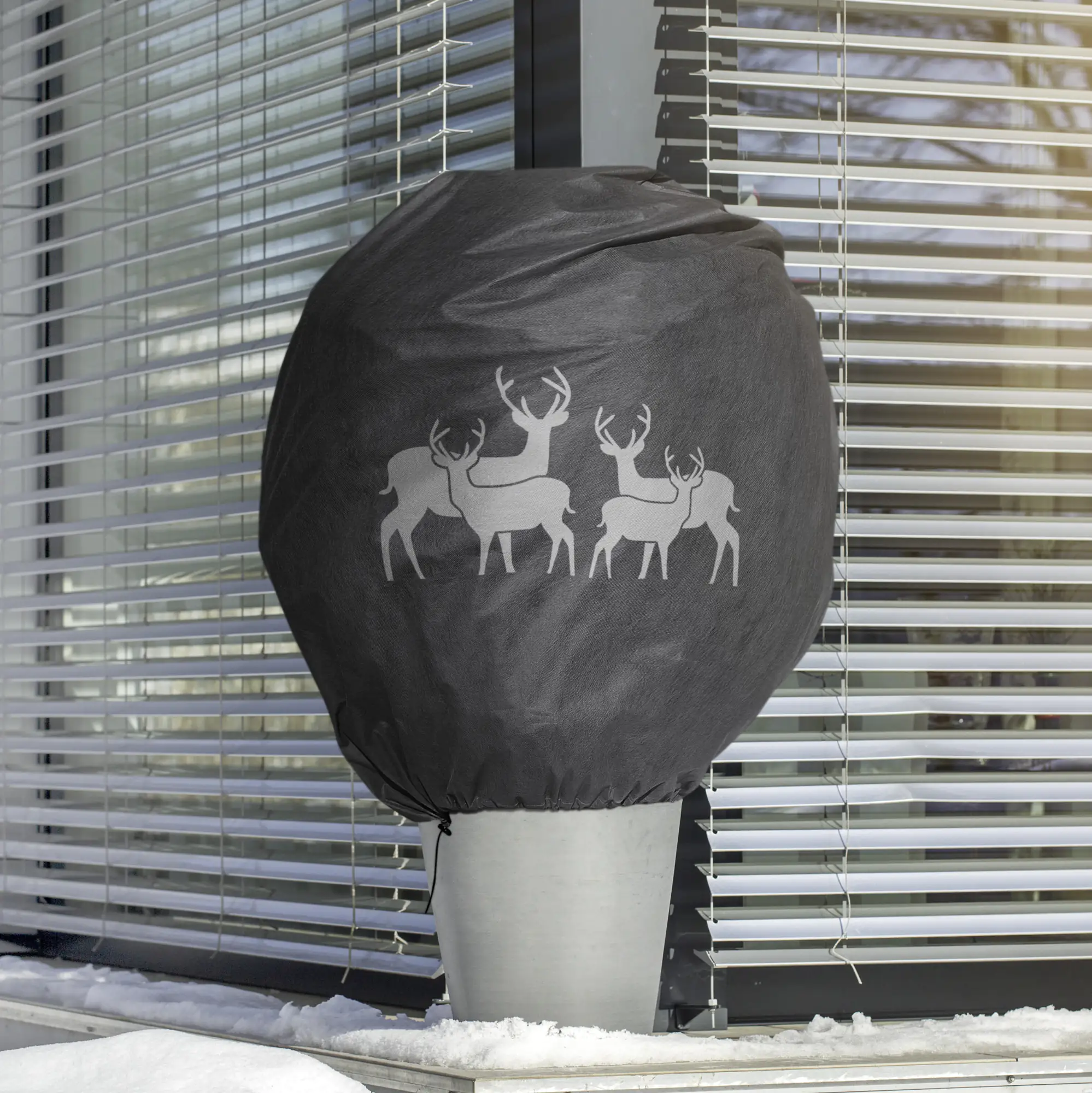 Windhager Deko-Haube Protect XXL 1,4 x 2 m, grau mit Hirschmotiv