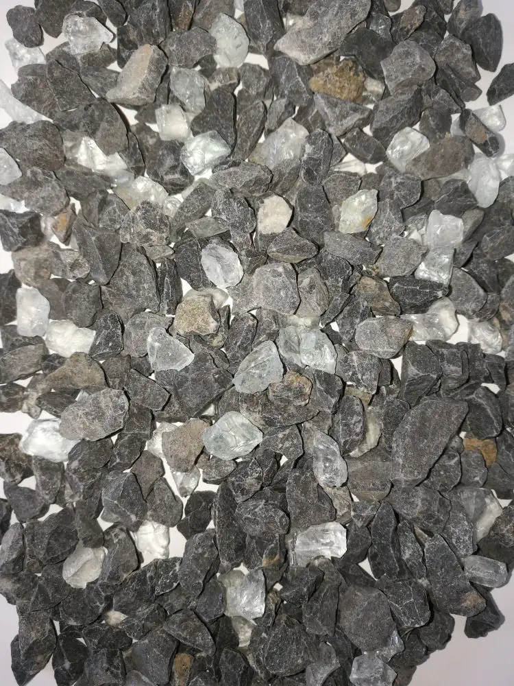 Splitt Vetromix 7 - 15 mm schwarz-grau 25 kg