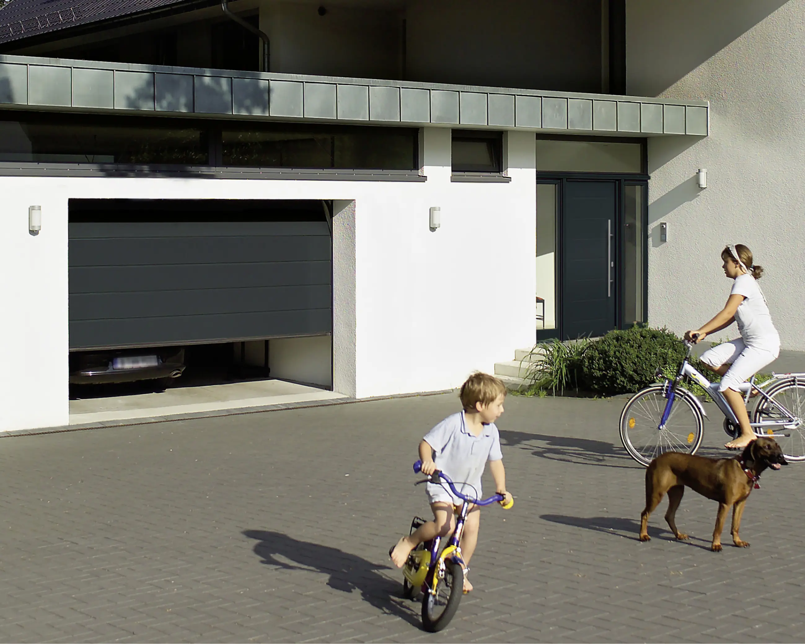 EcoStarMatic Garagen-Sektionaltor 237,5 x 212,5 cm anthrazitgrau Inkl. Torantrieb Liftronic 700