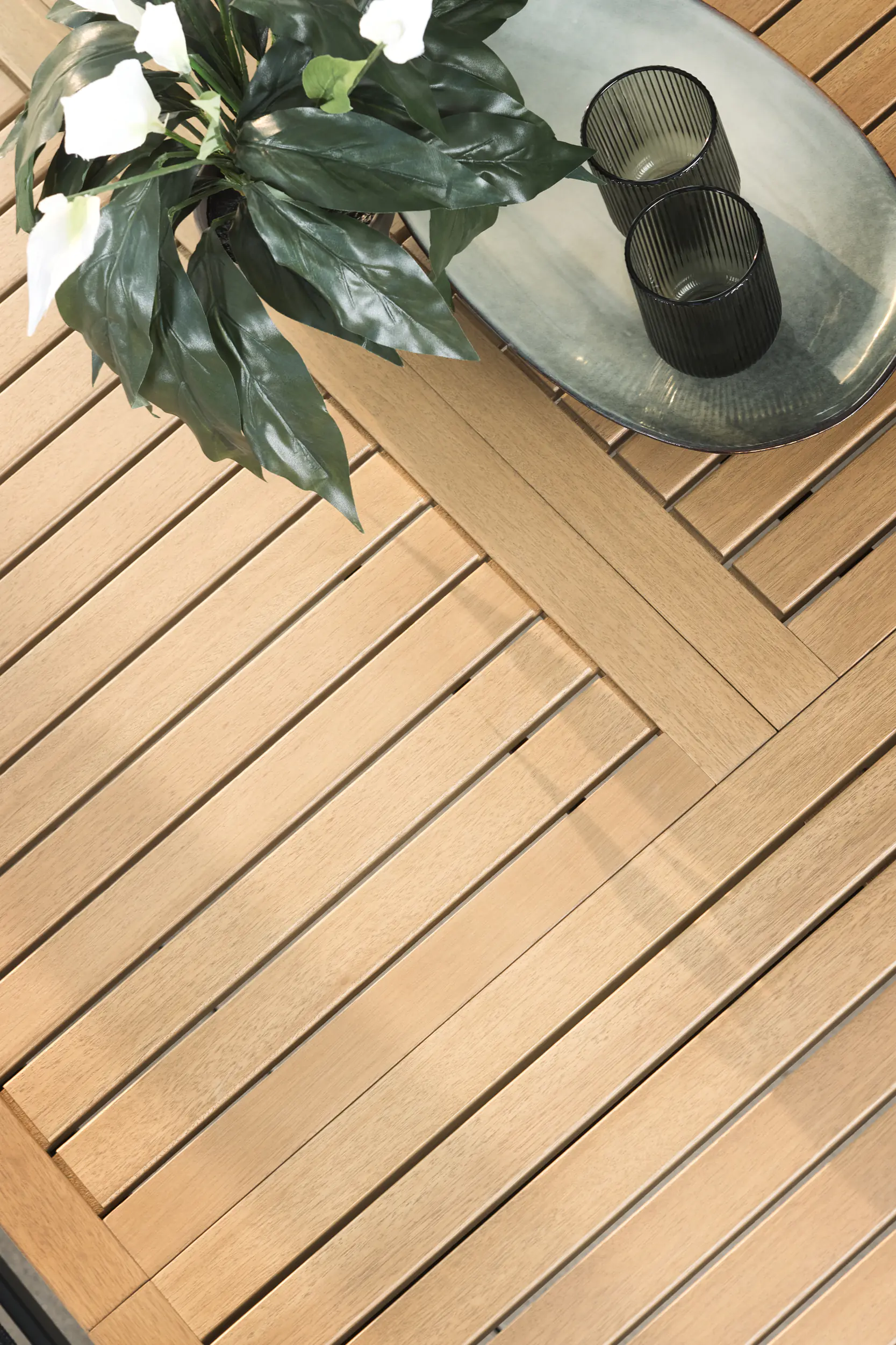 Primaster Gartentisch Vasto 180 x 100 cm ausziehbar bis 2,40 m Eukalyptusholz/Aluminium