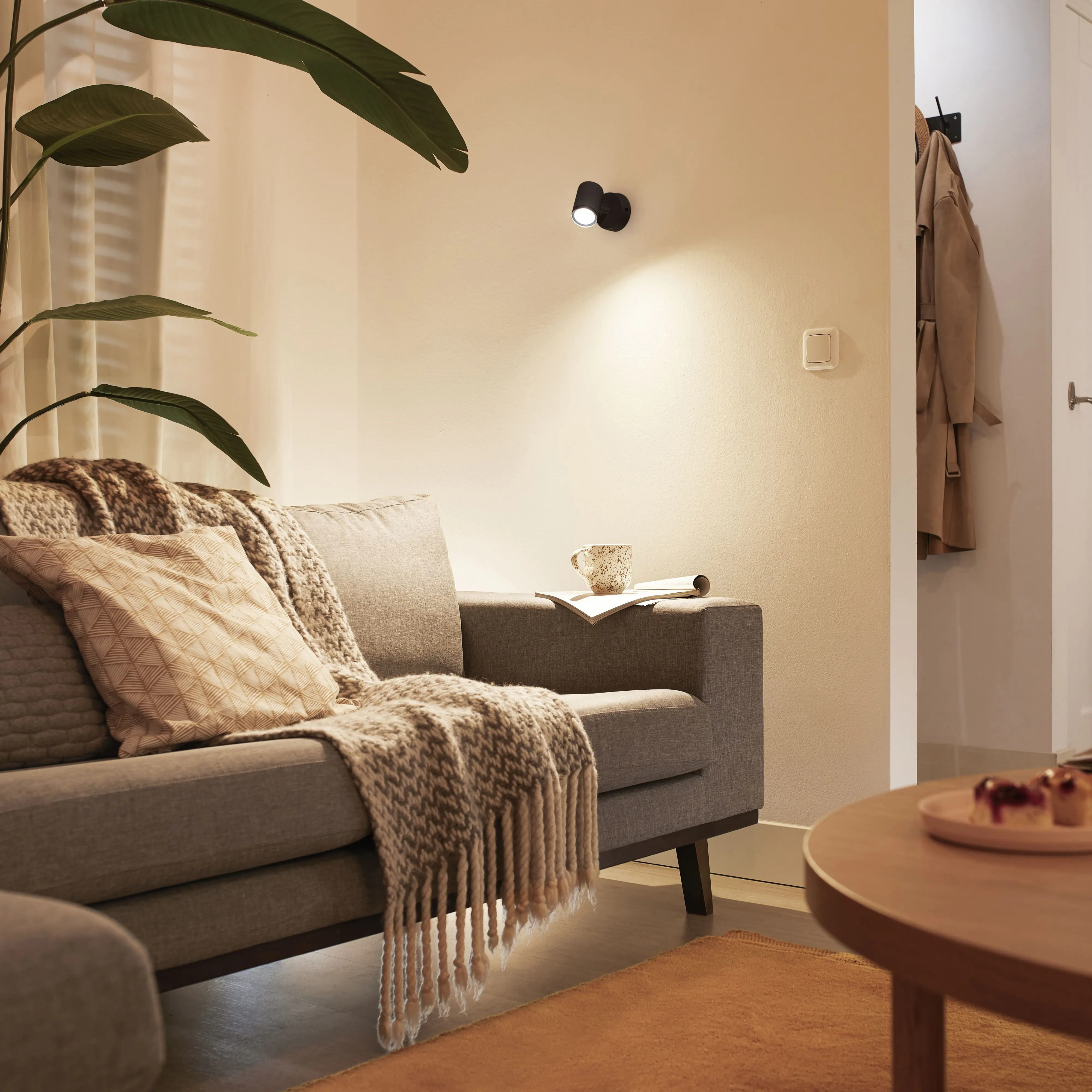 Wiz 1er Spot Imageo 5W RGB weiß Wiz 1er Spot Imageo 5W RGB weiß