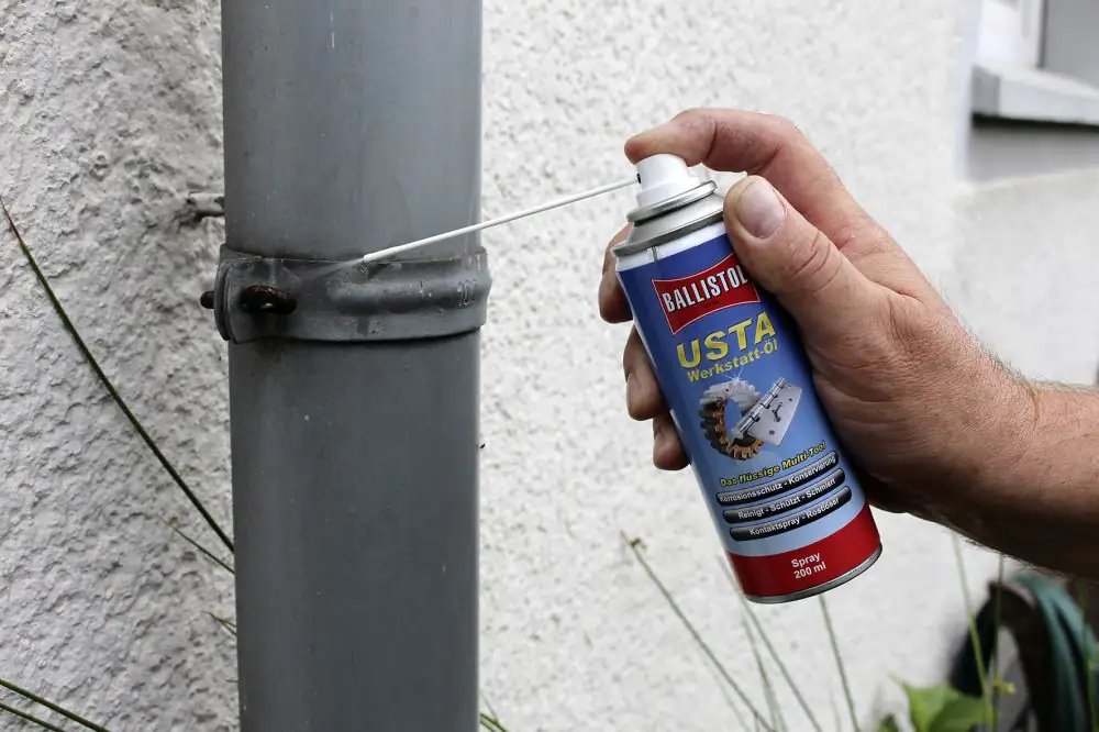 Ballistol Usta Werkstattöl-Spray 200ml Ballistol Usta Werkstattöl-Spray 200ml