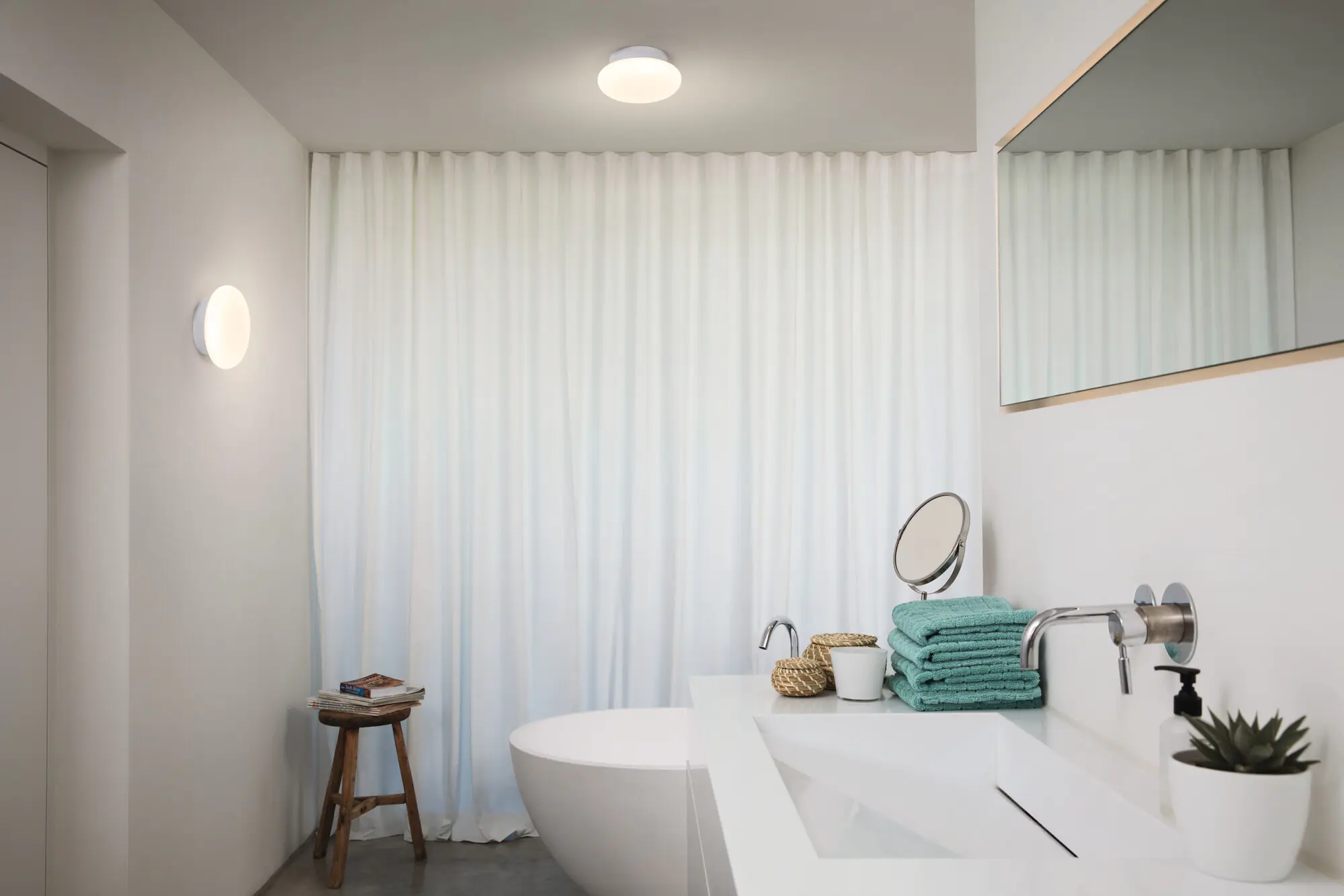 Ledvance Smart+ LED Deckenleuchte Orbis Aqua weiß Ø 20 cm 12 W