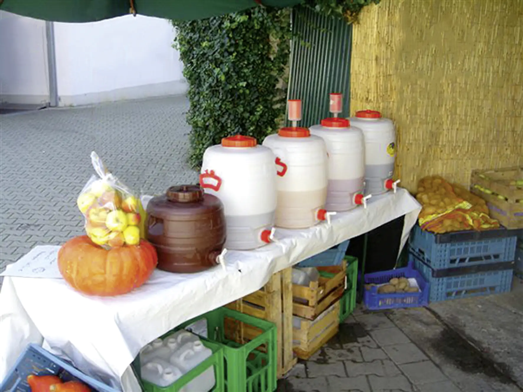 Graf Getränkefass 80 L rund lebensmittelecht