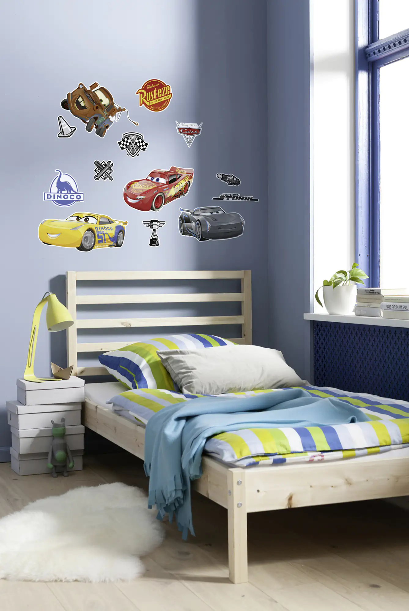 4036834640521_2573974 Komar Decosticker Cars 3 50 x 70 cm