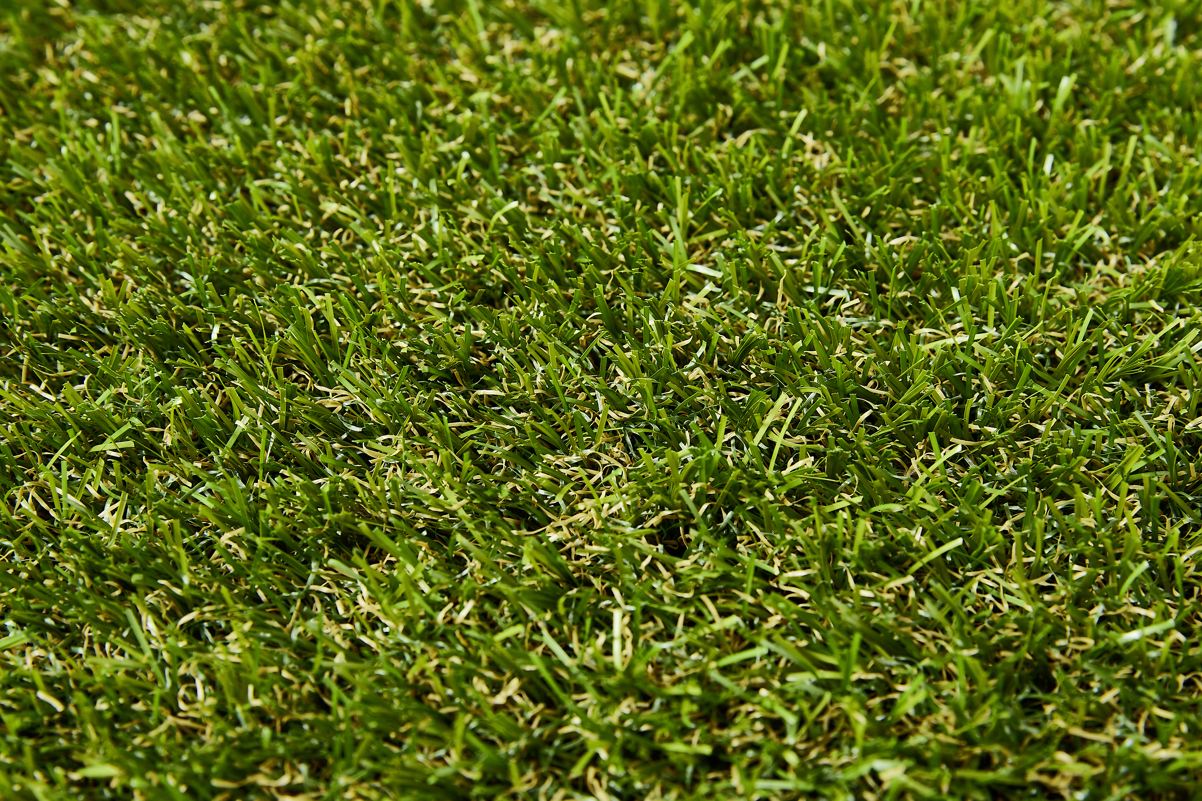 Kunstrasen Perth 1,33 x 3 m grün mit Drainagelöchern