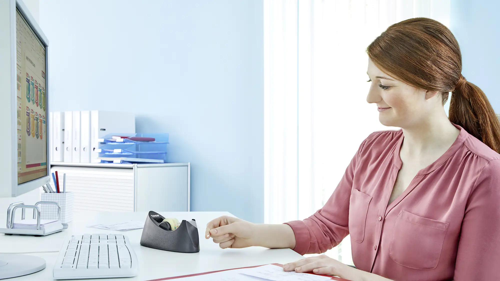 tesa Tischabroller Curve mit Klebefilm 10 m x 19 mm