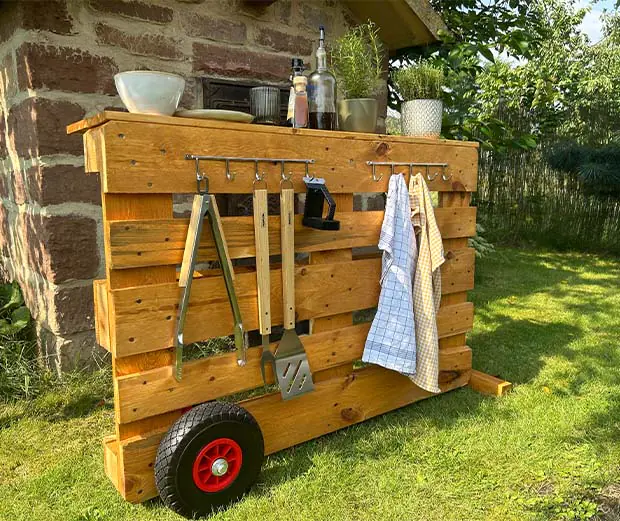 DIY-Grillstation aus Paletten 