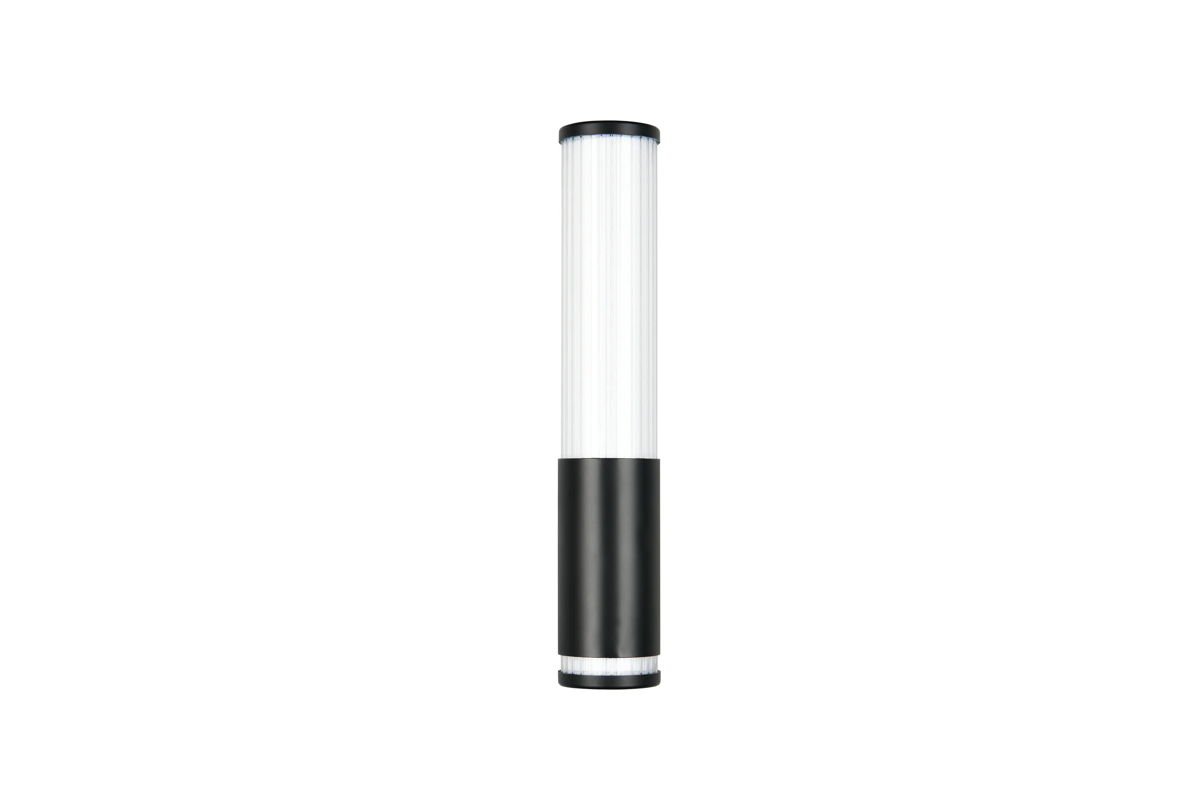 Trio LED-Wandleuchte Stefano schwarz matt 5,2 x 29 cm Steckdose 