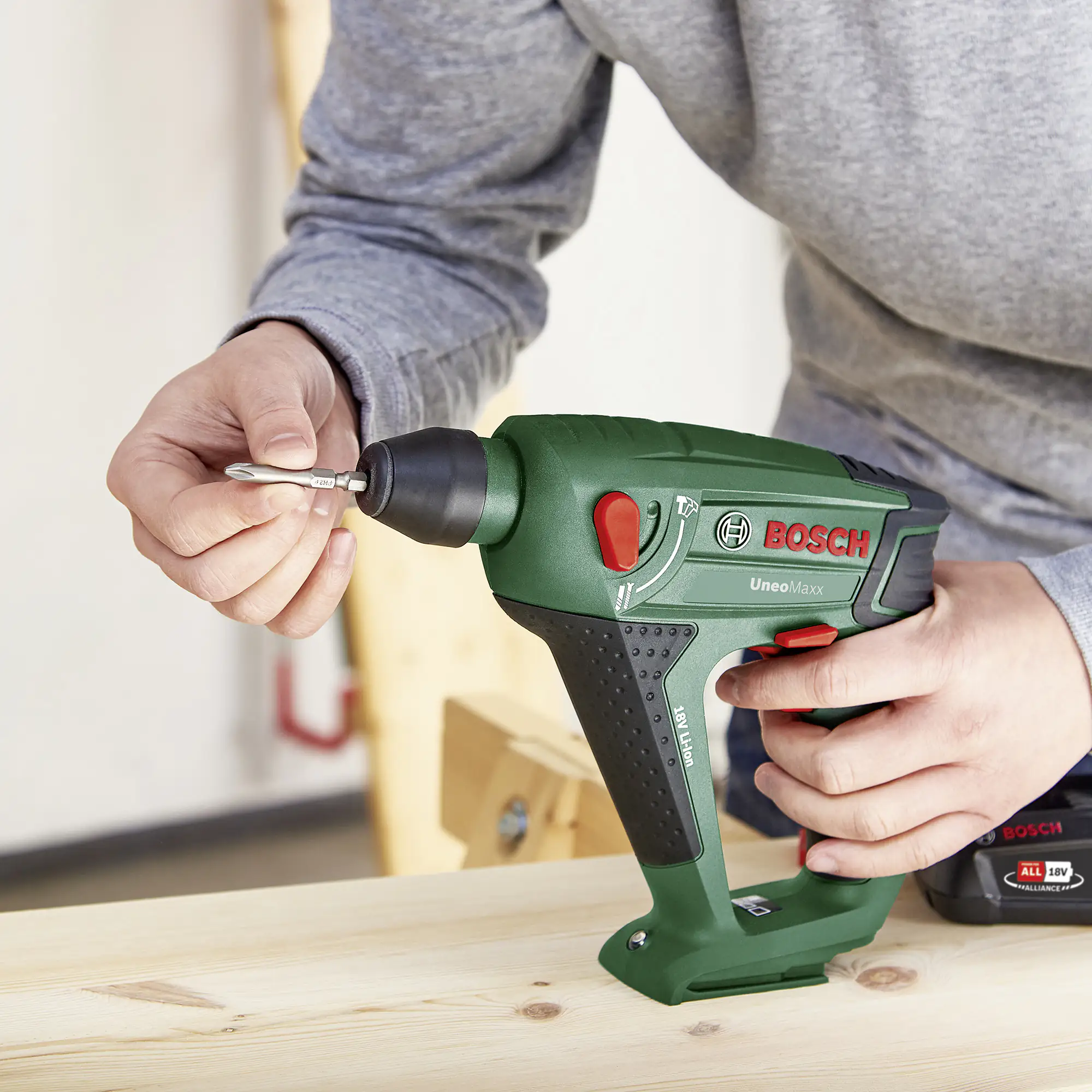 Bosch Akku-Bohrhammer UNEO Maxx 18 V 2.5 Ah Solo Bosch Akku-Bohrhammer UNEO Maxx 18 V 2.5 Ah Solo