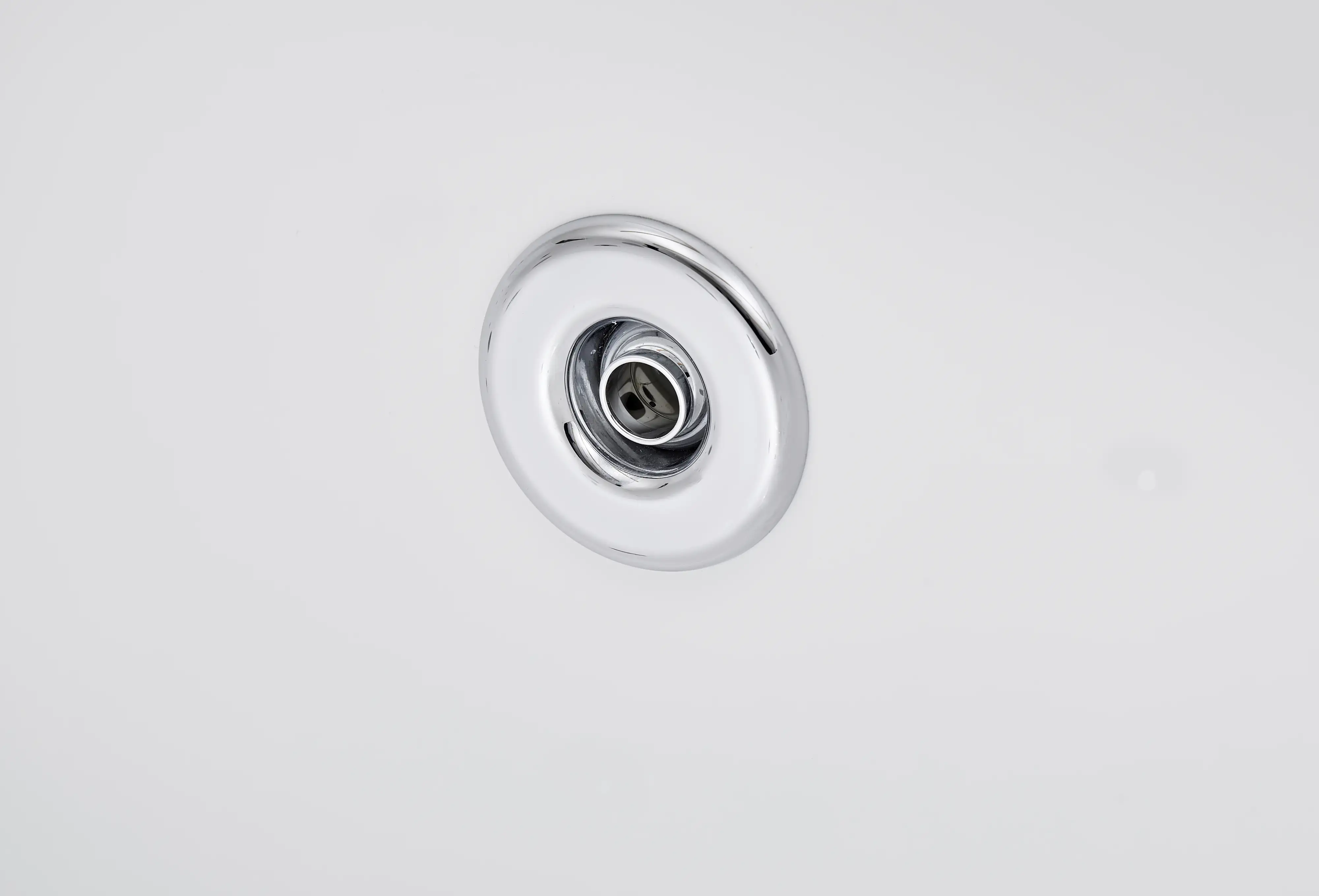 4005489136567_2619446 Ottofond Whirlpool-Badewannen-Komplettset Rosa 190 cm mit Armatur S2000