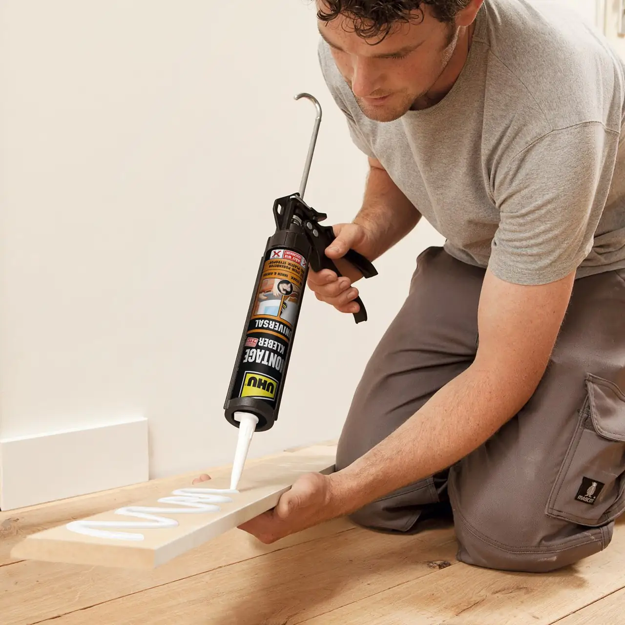 UHU Montagekleber Universal 440g Kartusche, 440g