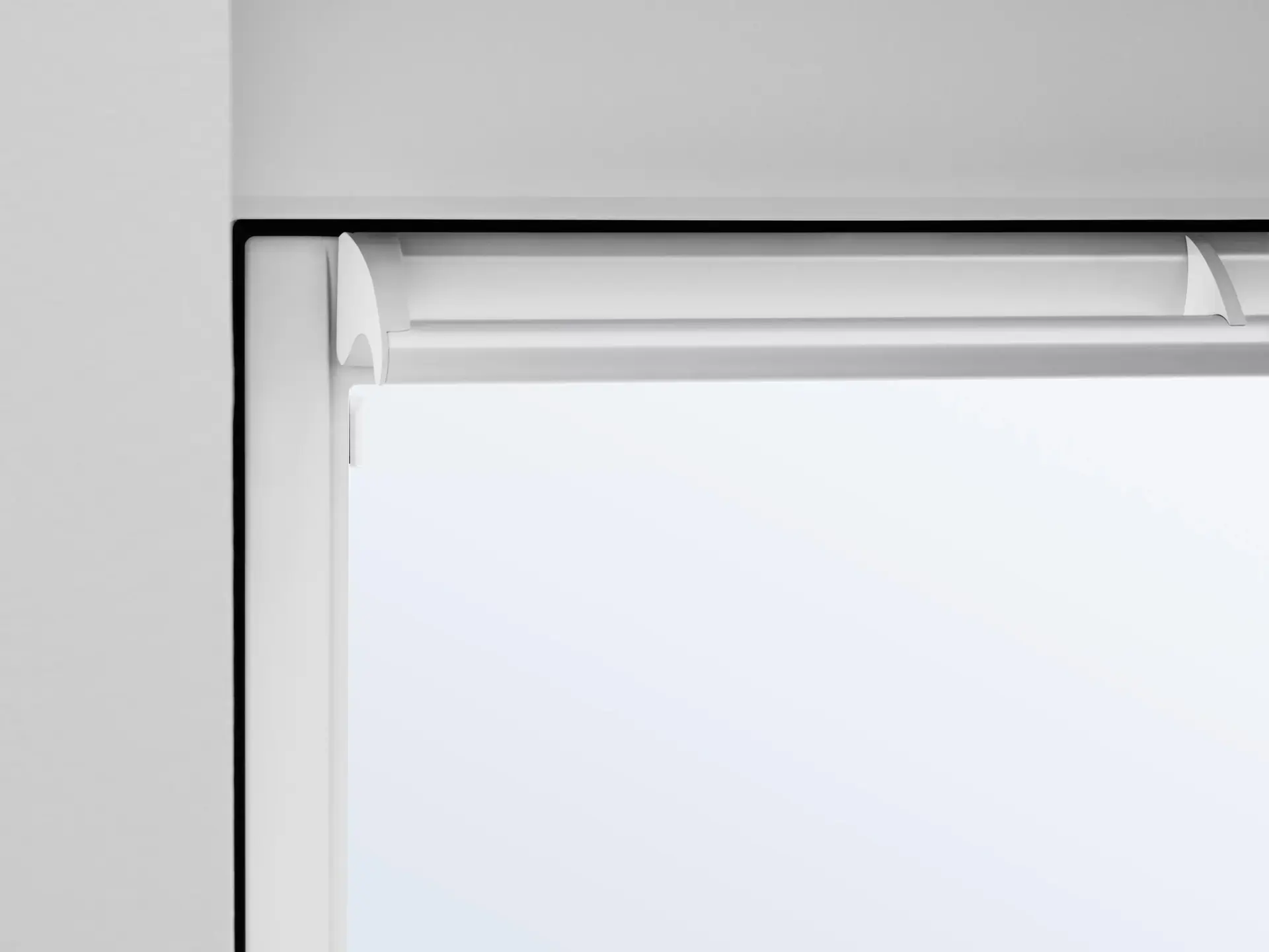 VELUX Dachfenster GGU FK04 0070 Thermo 66 x 98 cm weiß